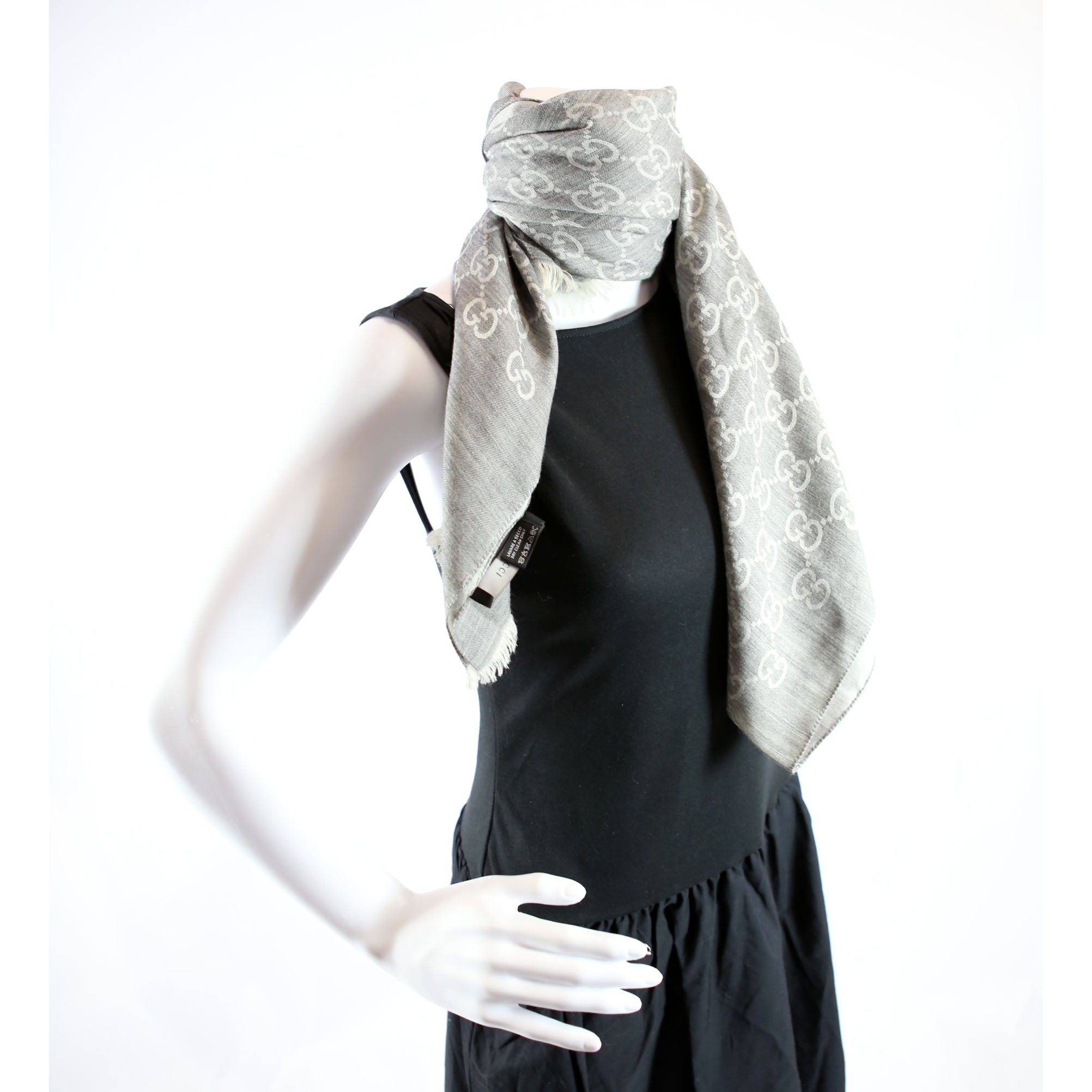 542984 GG Wool/Silk Scarf