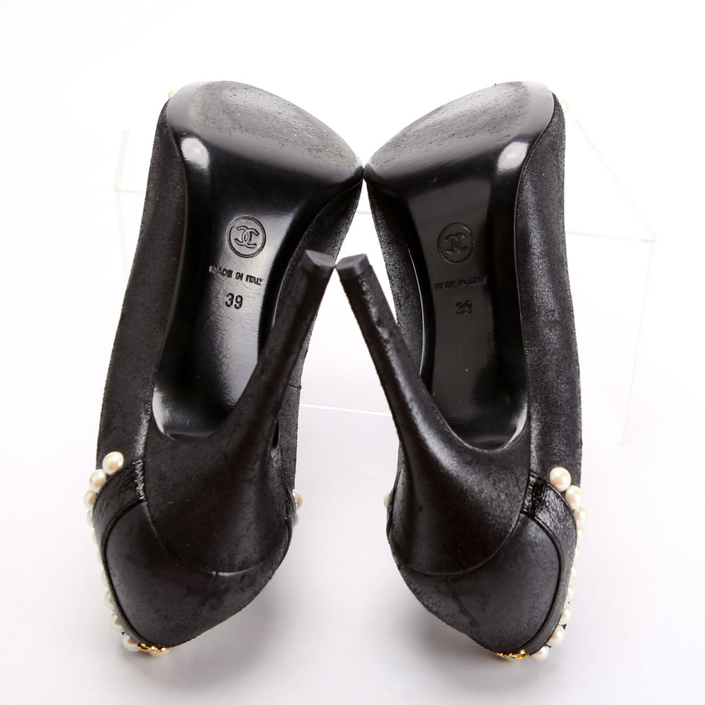 CC Logo Pearl Pumps Size 39 Black