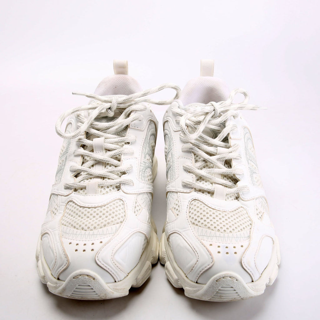 Chrono Sneakers Size 39.5 White