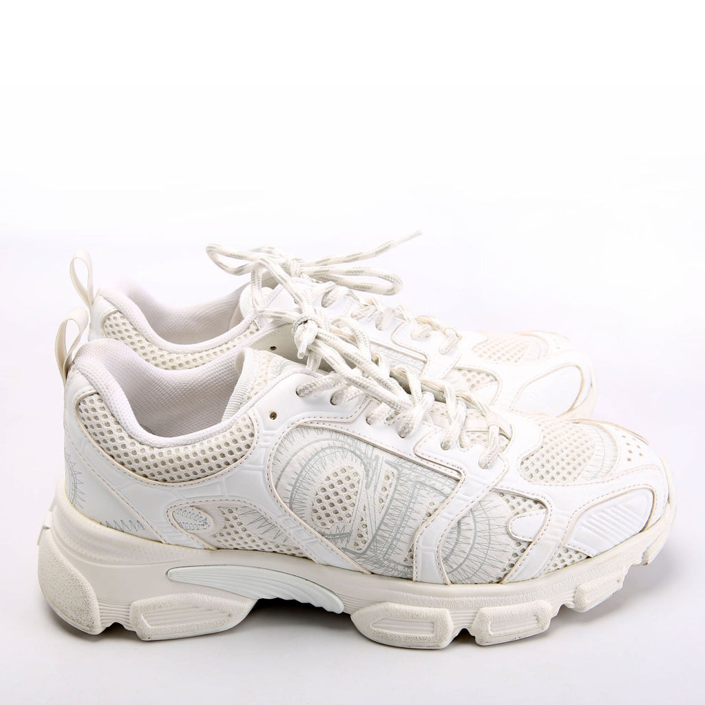 Chrono Sneakers Size 39.5 White