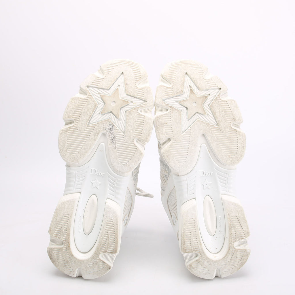 Chrono Sneakers Size 39.5 White