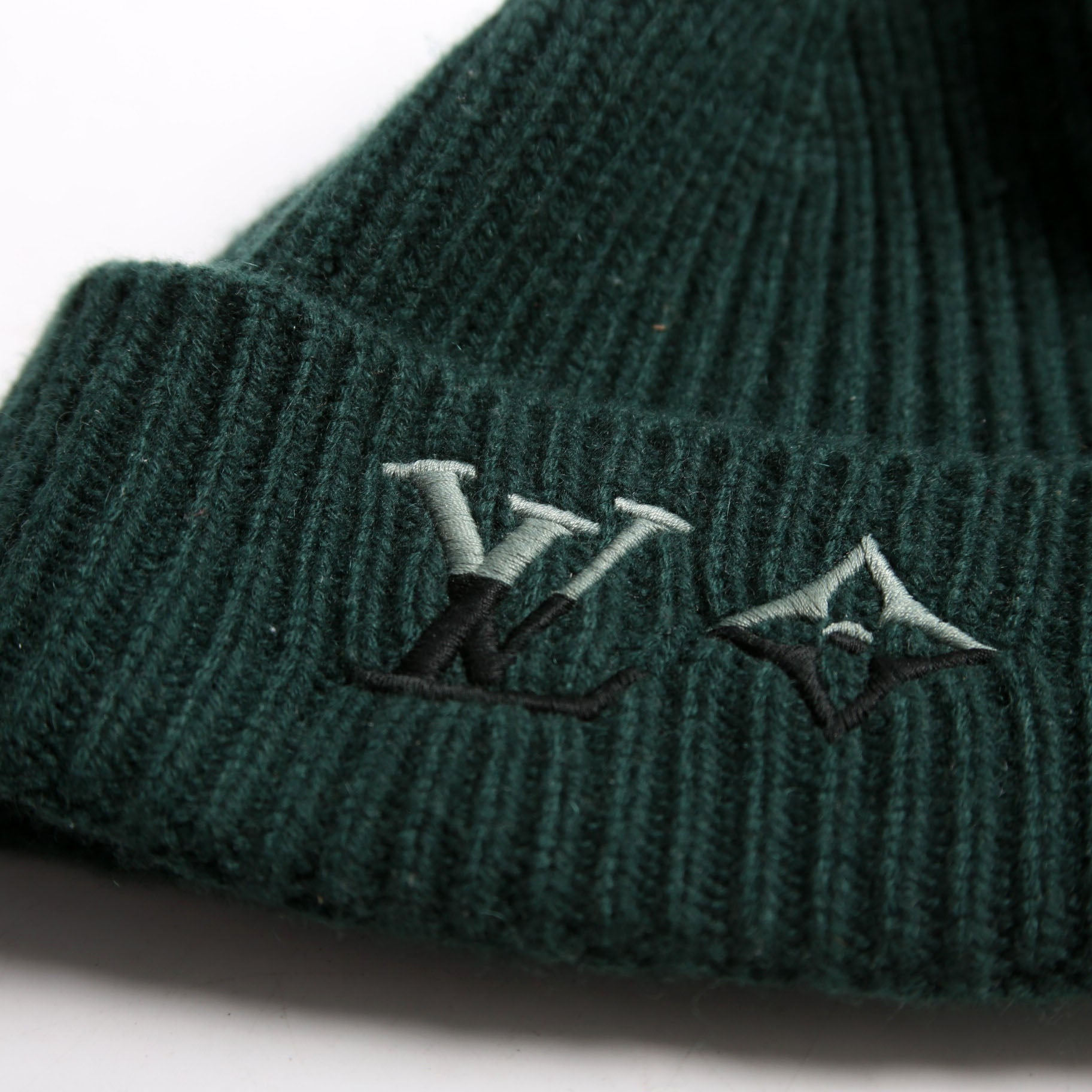 LV Dual Beanie Cashmere Green