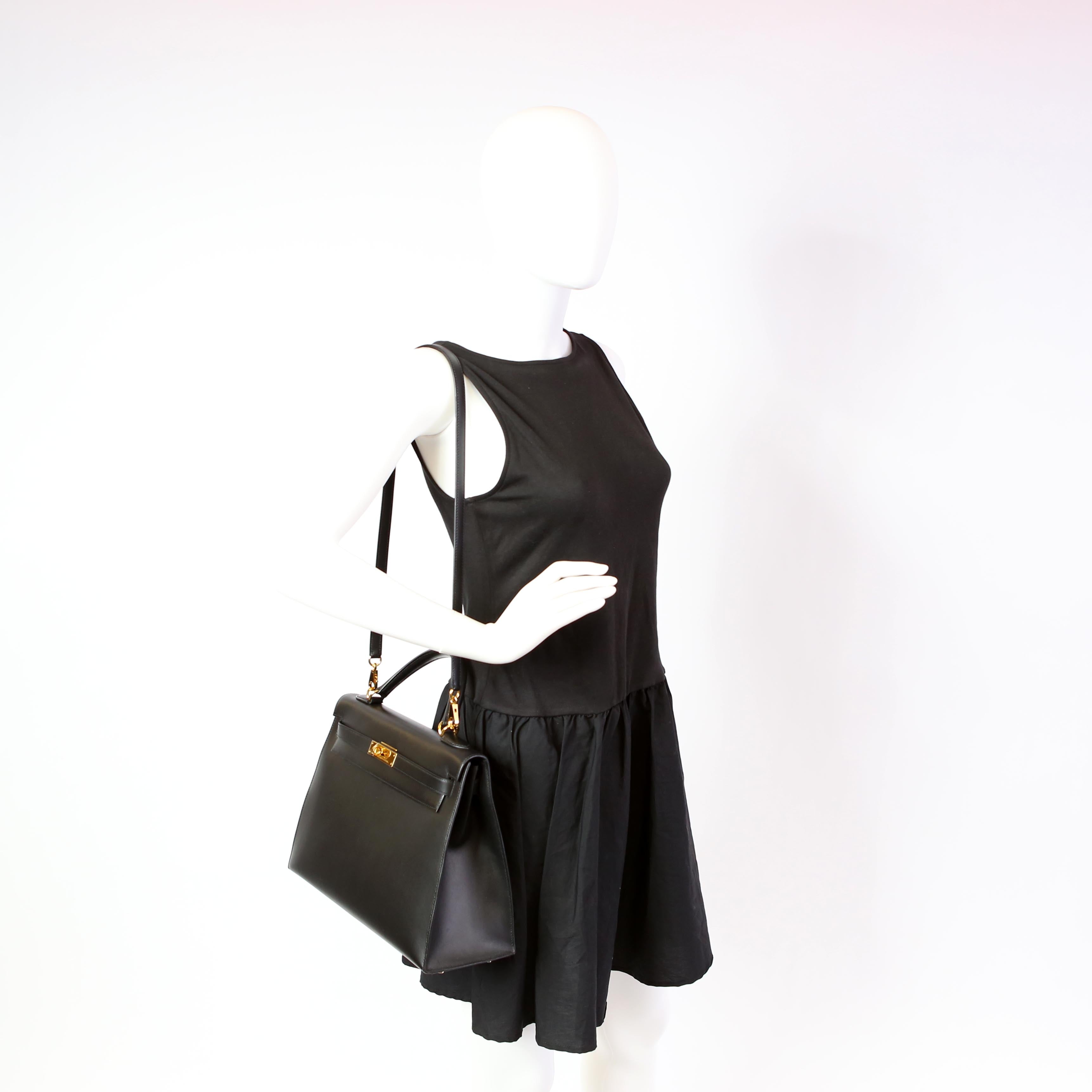 Hermes Kelly 32 Chamonix 2006 Black/Gold