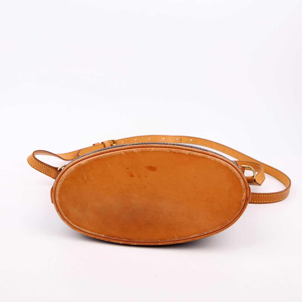 Drouot Monogram