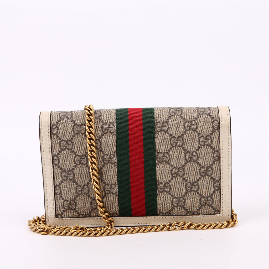 476079 Queen Margaret Wallet On Chain White