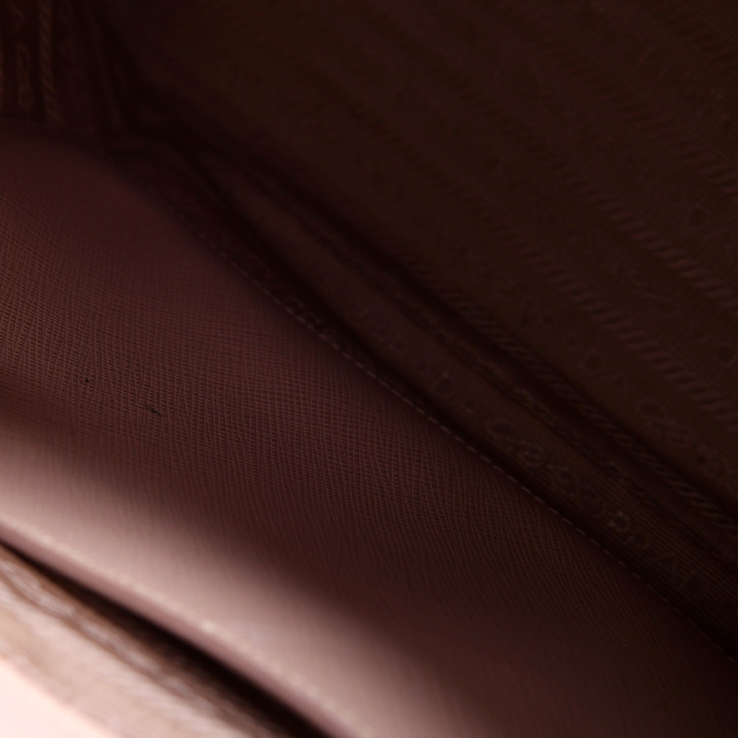 Saffiano Galleria Small Nude