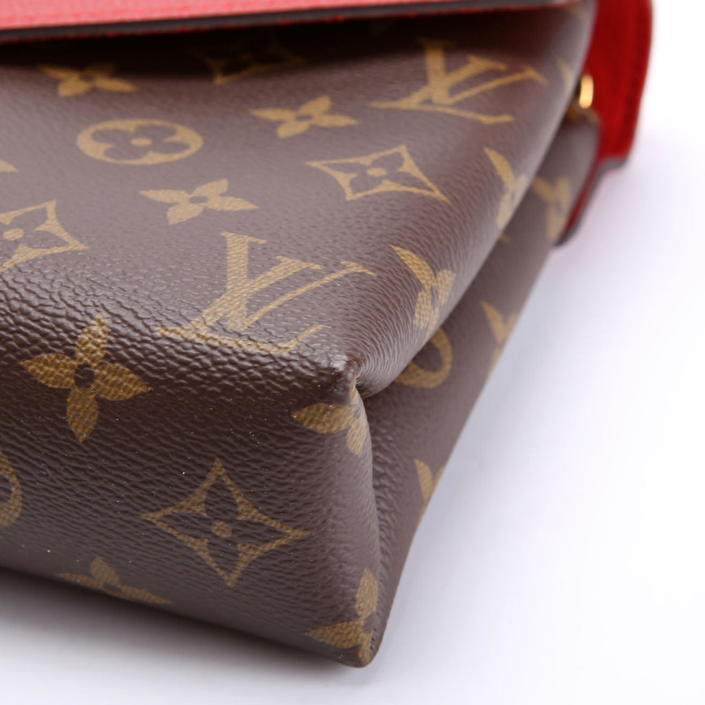 Pallas Chain Monogram