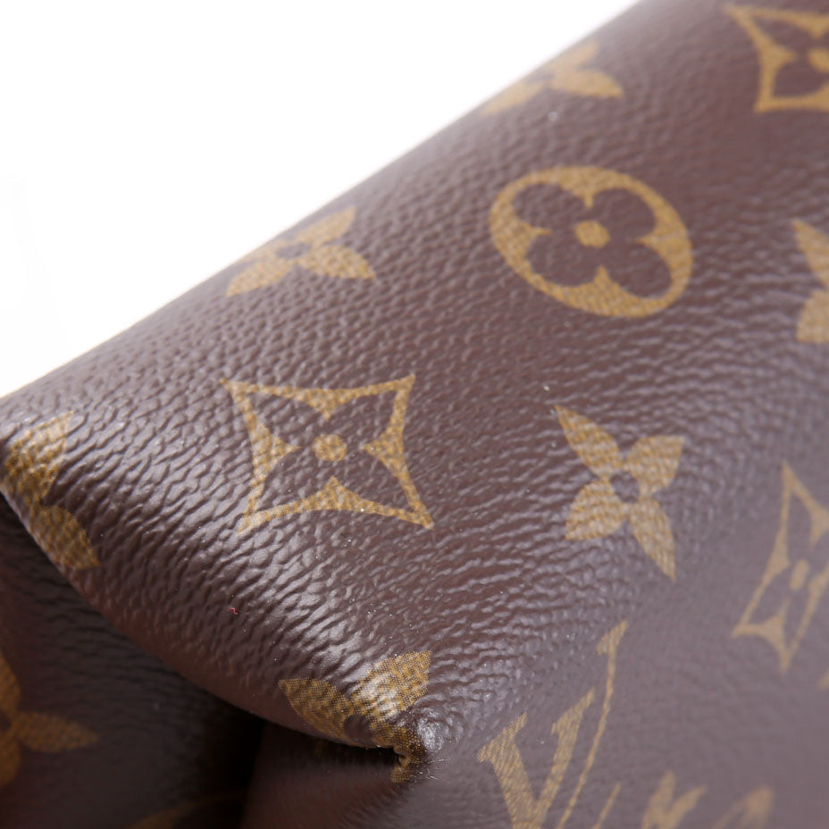 Pallas Chain Monogram