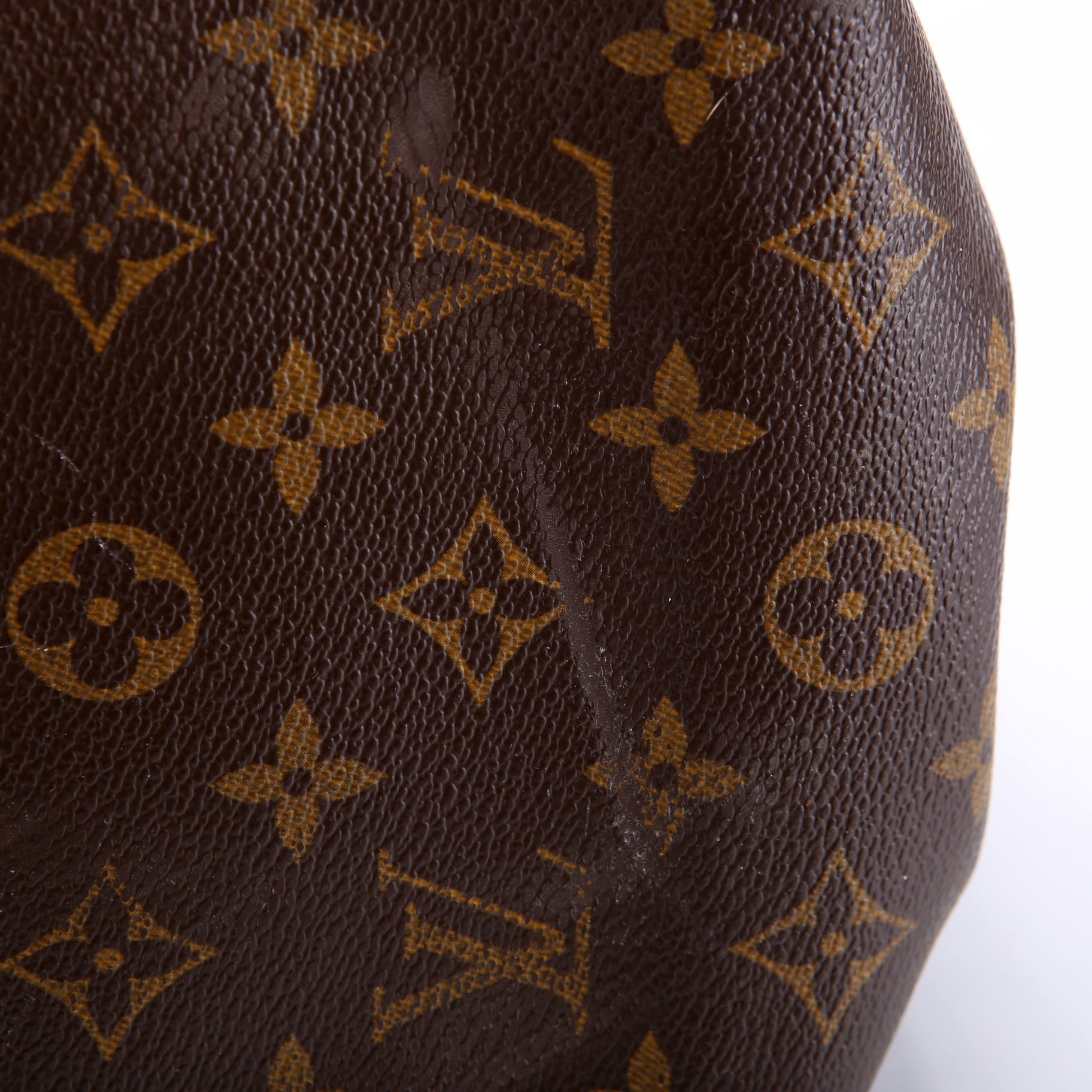 Batignolles Regular Monogram