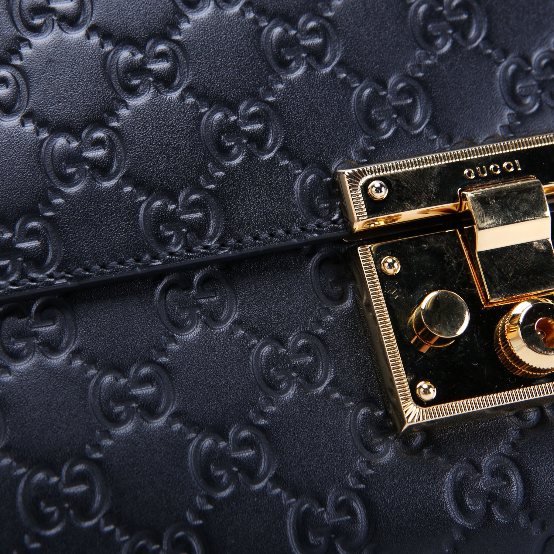 409486 Padlock Guccissima Medium Black