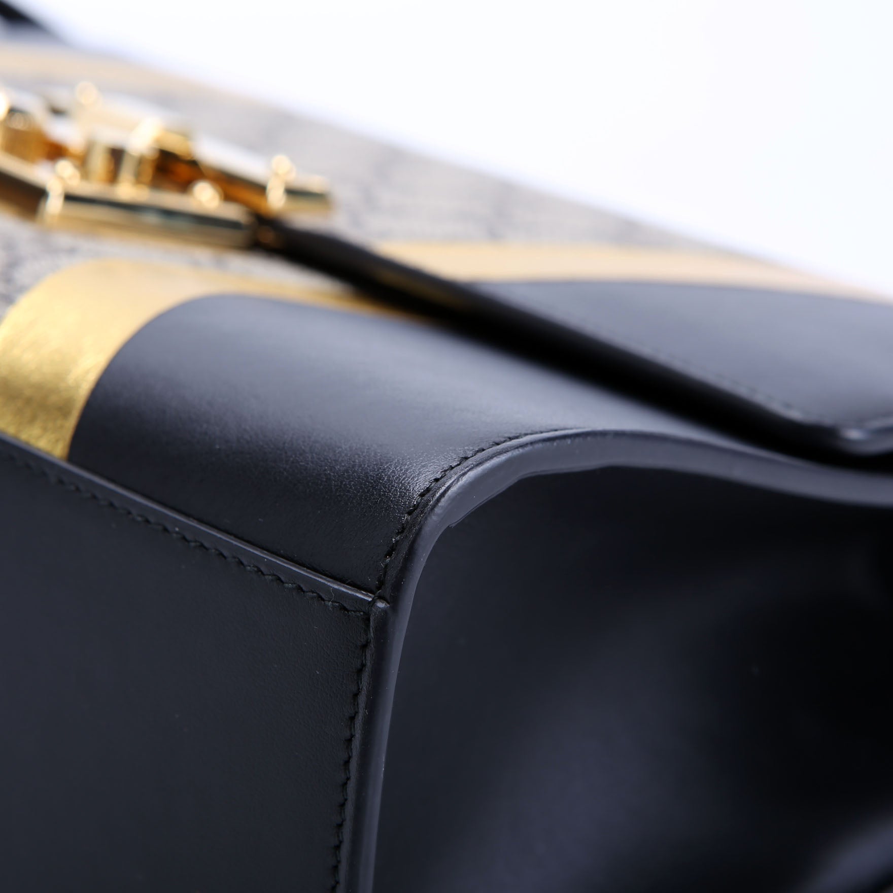 432679 GG Supreme Calfskin Padlock Medium Shoulder Bag Black/Gold