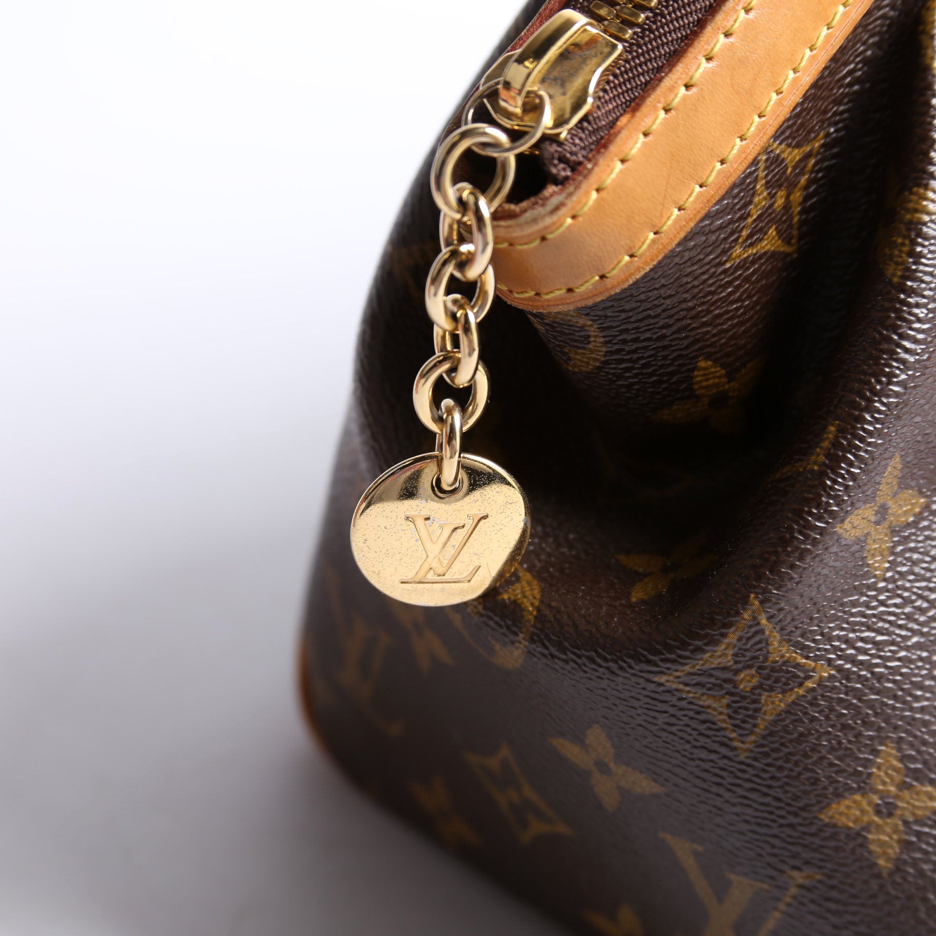 Tivoli PM Monogram