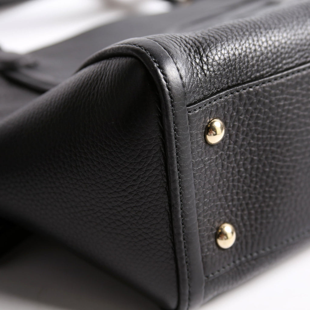 369176 Soho Crossbody Black