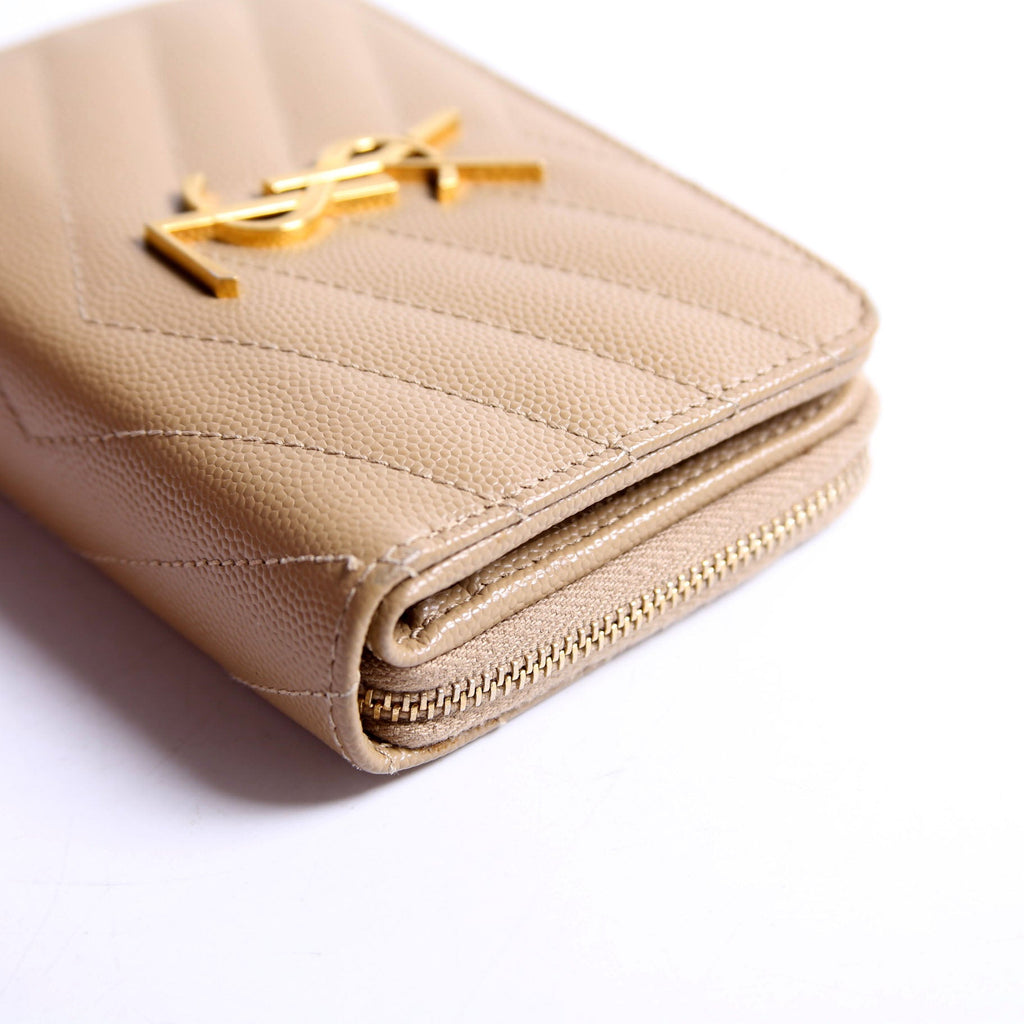 SAINT LAURENT 403723 Cassandre Grain De Poudre Compact Zip Around Wallet Tan
