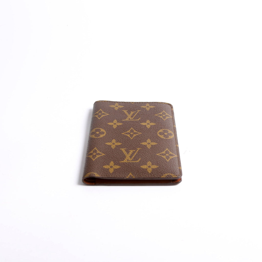 Passport Holder Vintage Monogram