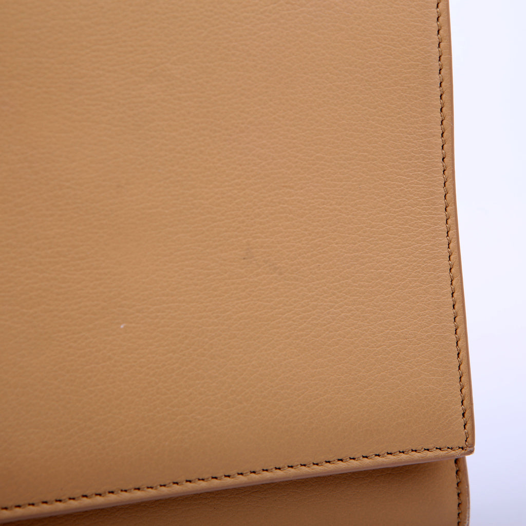 SAINT LAURENT Classic Y Ligne Clutch Smooth Leather Tan