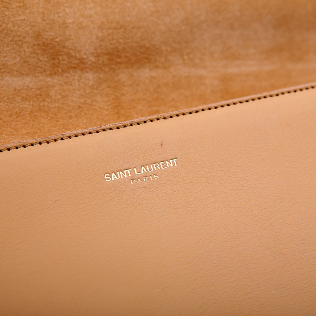 SAINT LAURENT Classic Y Ligne Clutch Smooth Leather Tan