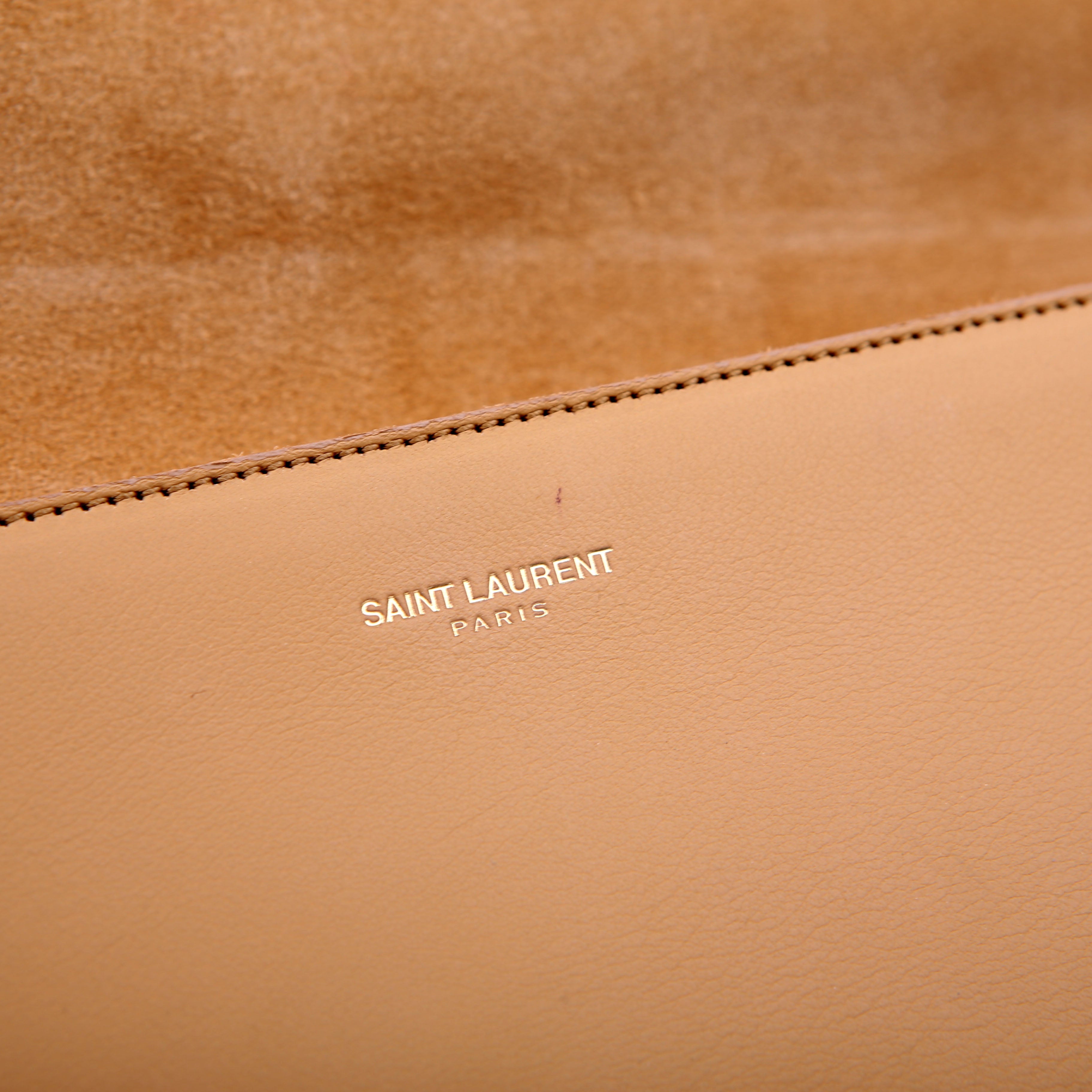 SAINT LAURENT Classic Y Ligne Clutch Smooth Leather Tan