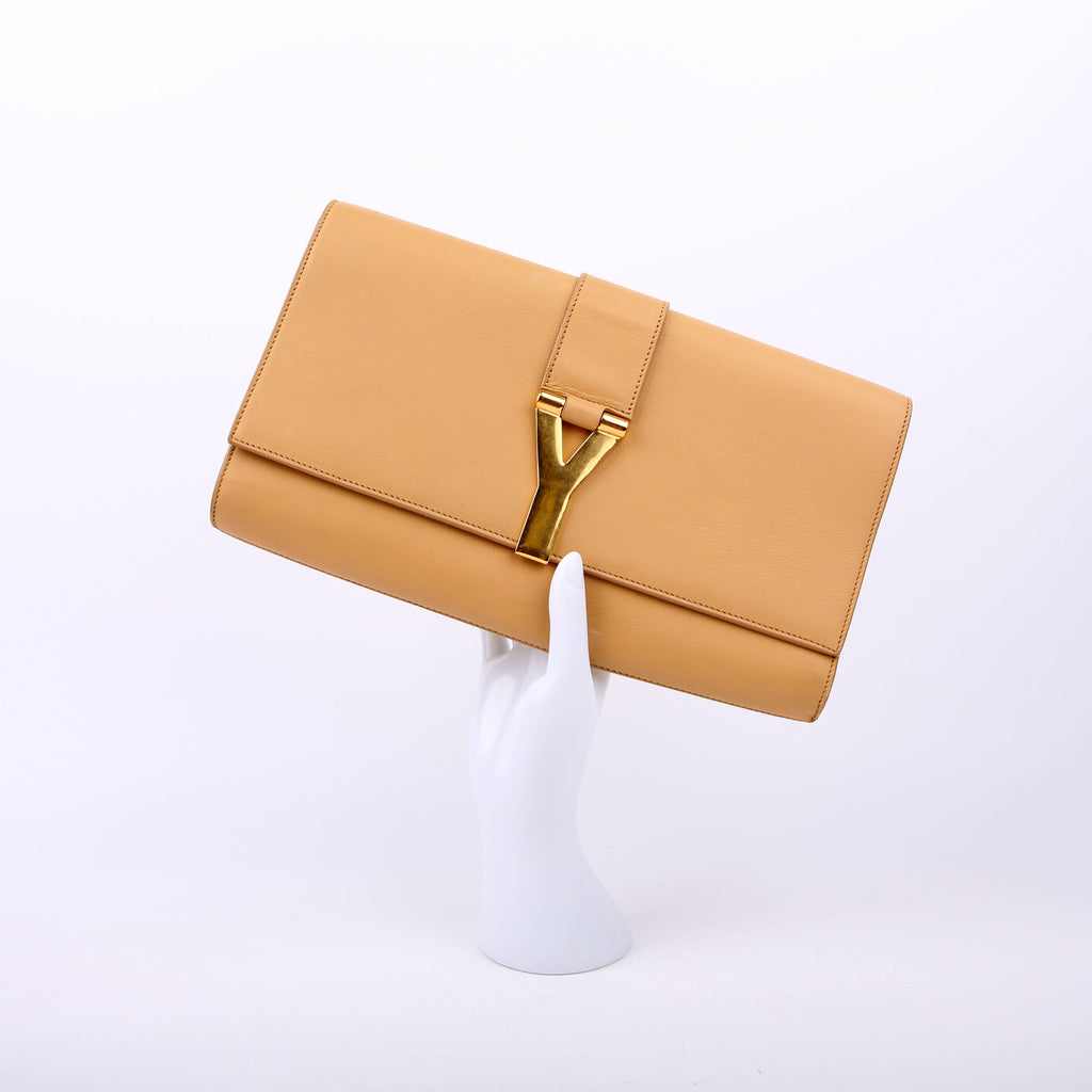 SAINT LAURENT Classic Y Ligne Clutch Smooth Leather Tan