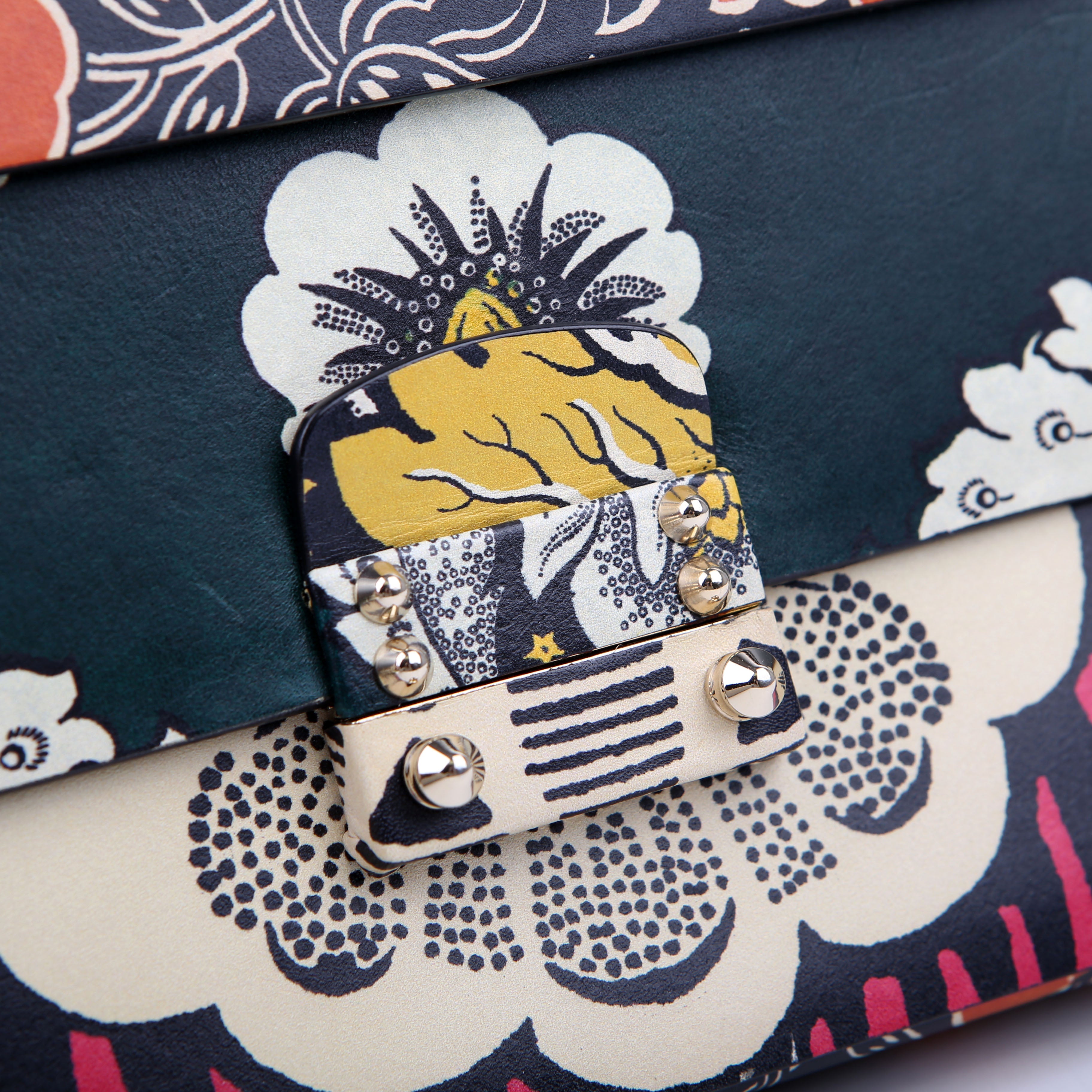 Mime Clutch Floral Multicolor