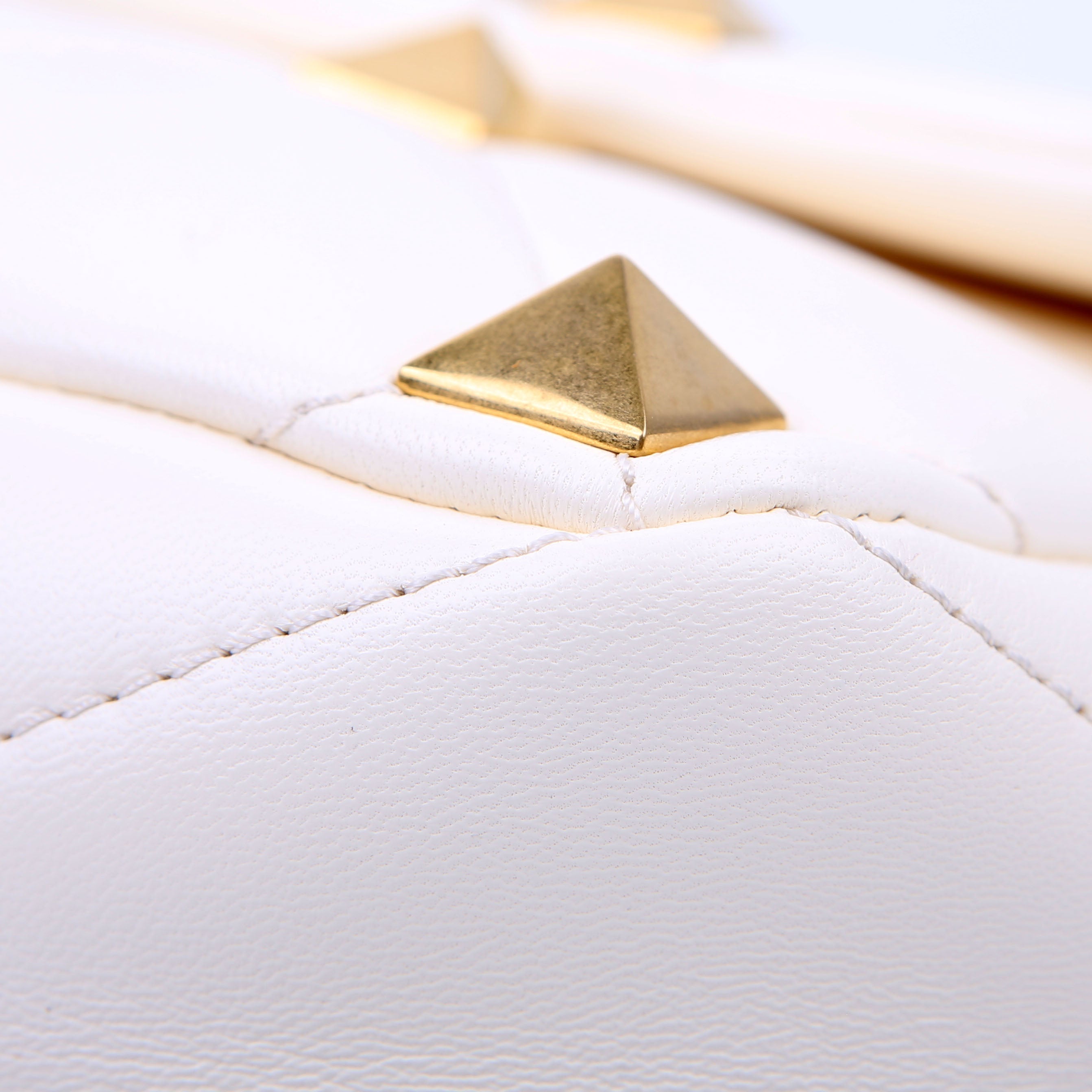 Roman Stud Medium Shoulder Bag White
