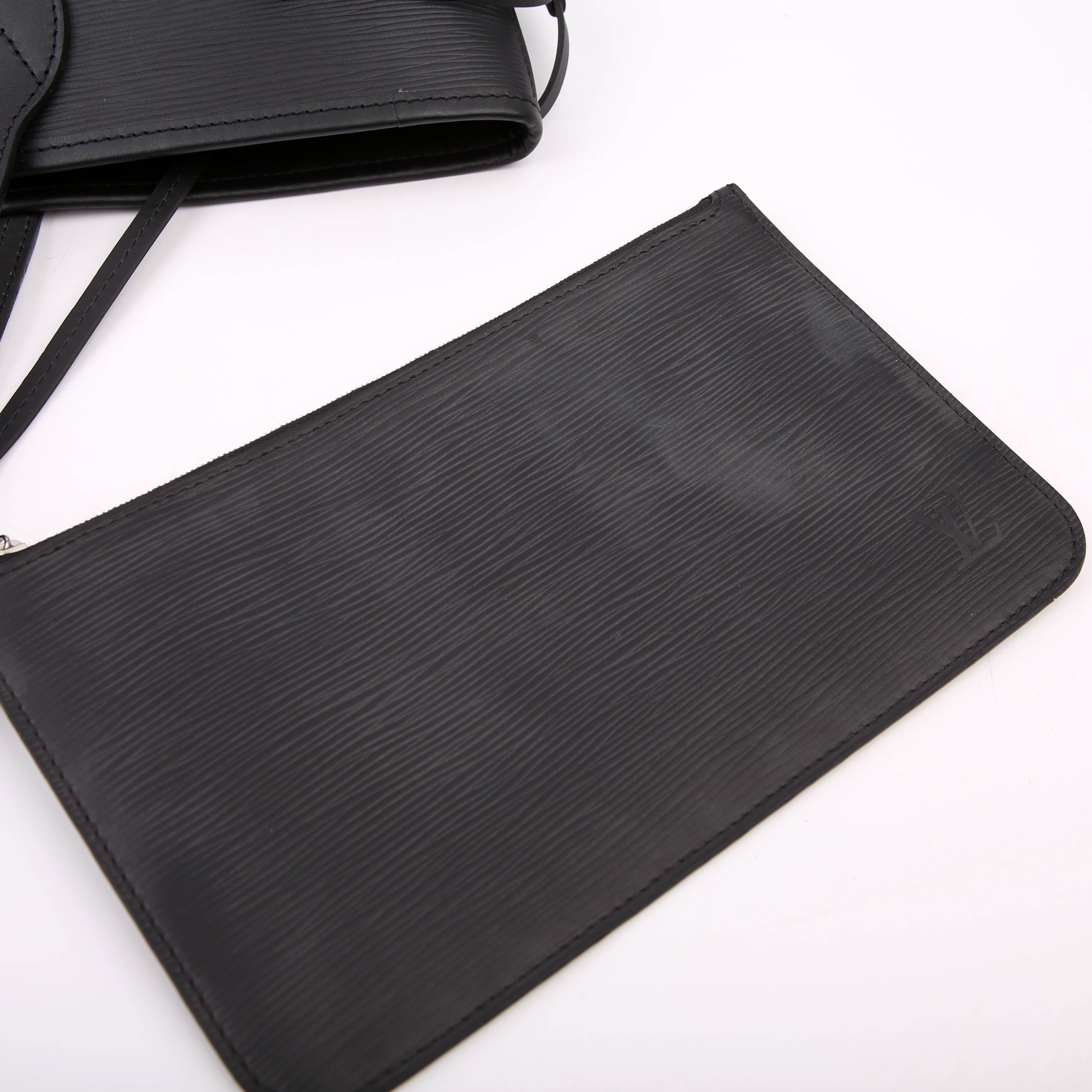 Neverfull with Wallet MM Epi Black