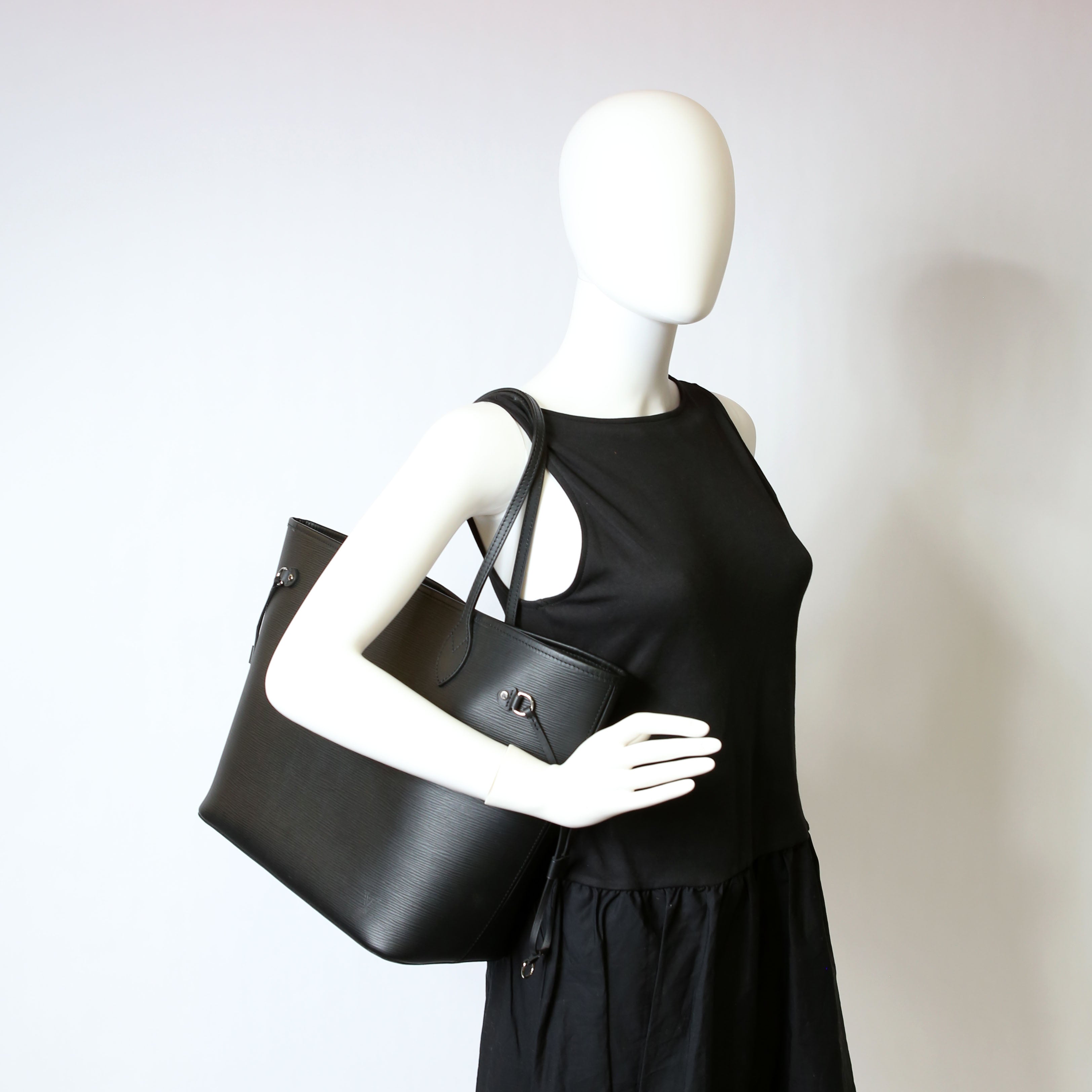 Neverfull with Wallet MM Epi Black