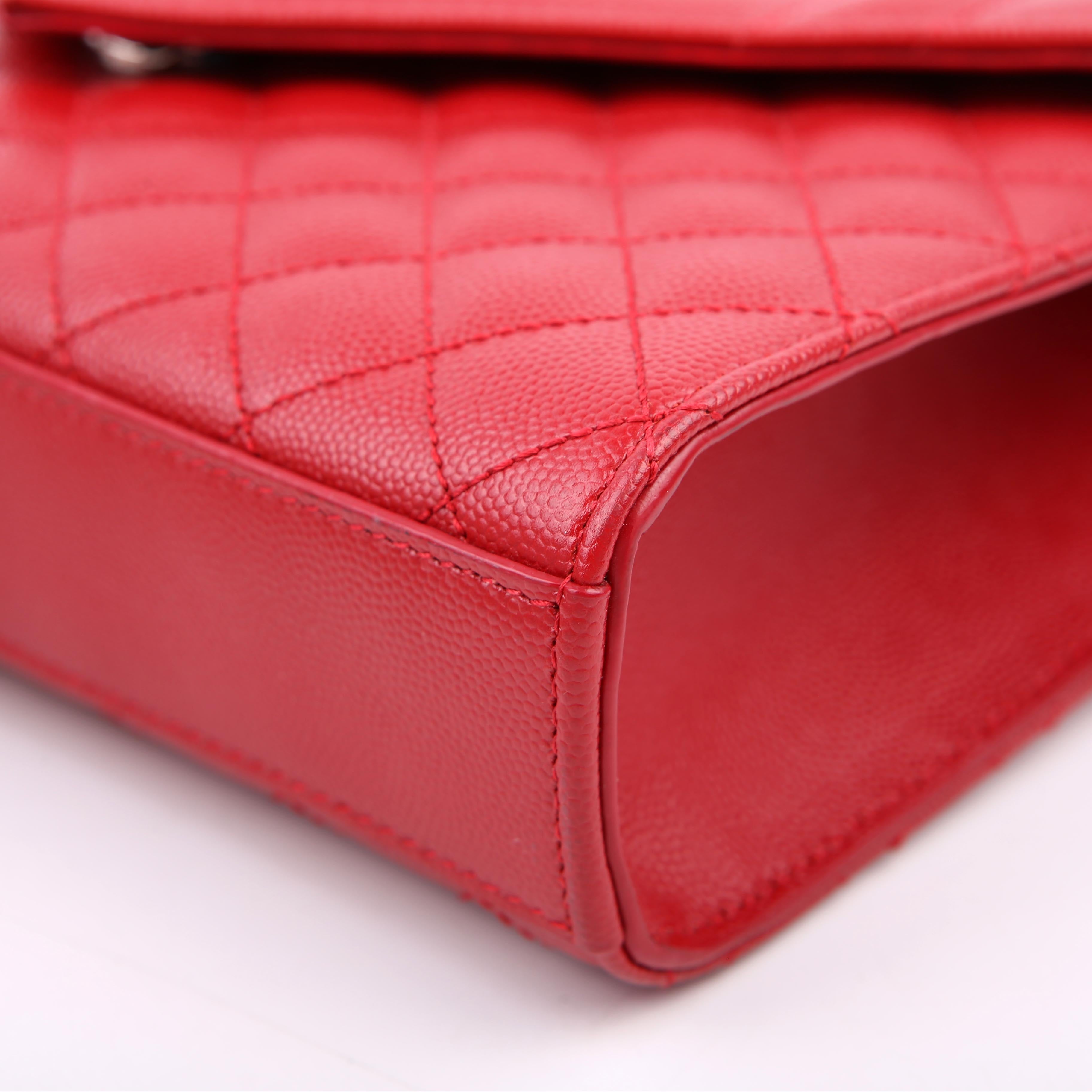 SAINT LAURENT Envelope Medium Grain De Triquilt Red