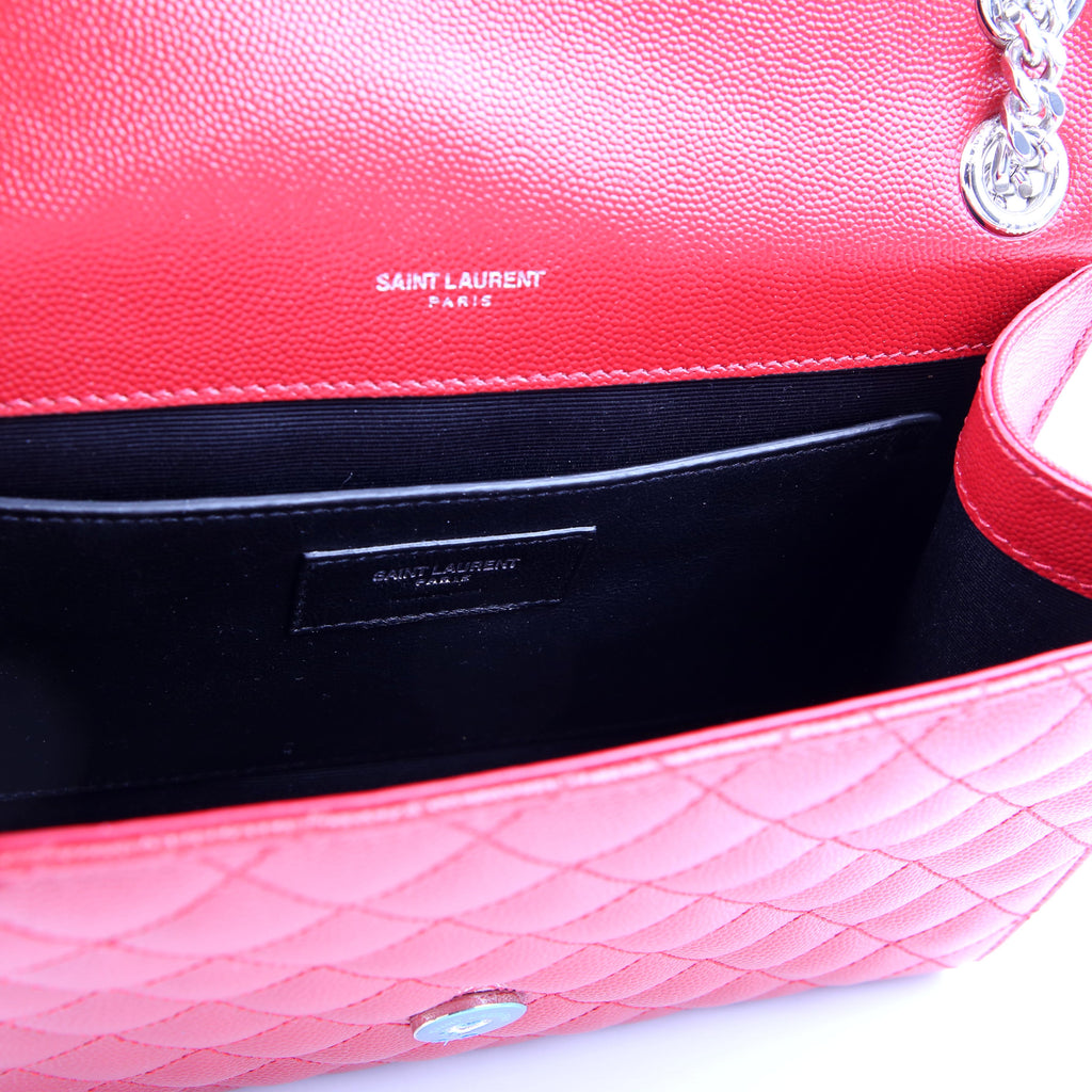 SAINT LAURENT Envelope Medium Grain De Triquilt Red