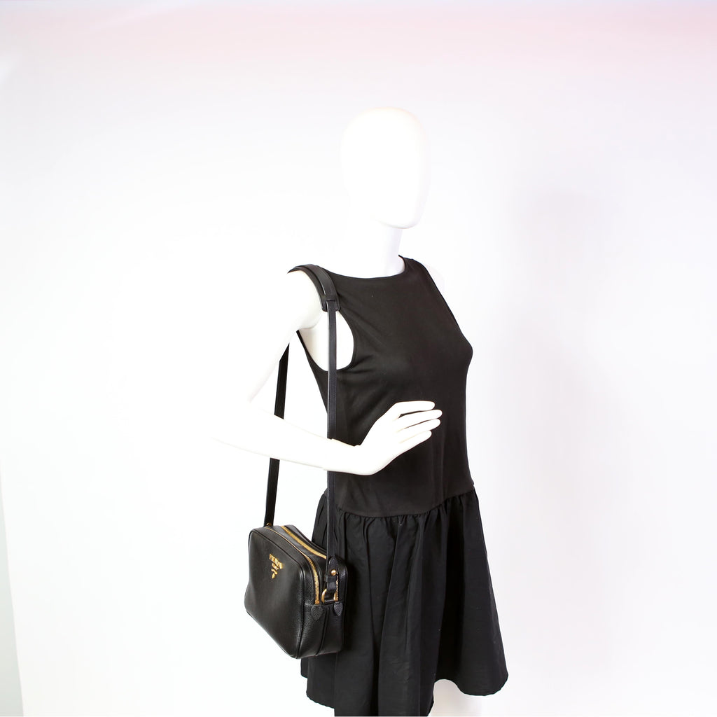 Vitello Phenix Camera Bag Black