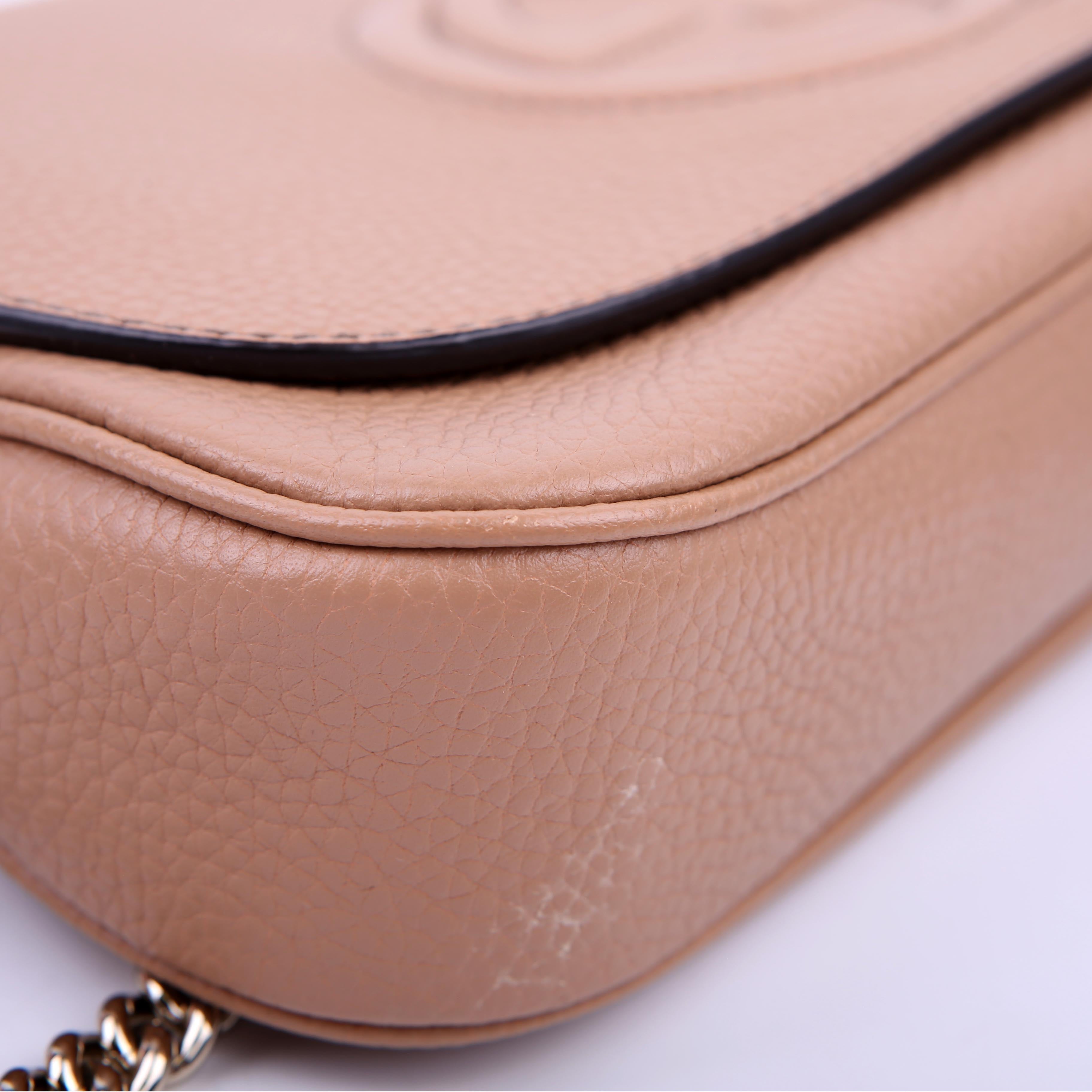 536224 Soho Chain Crossbody Medium Tan