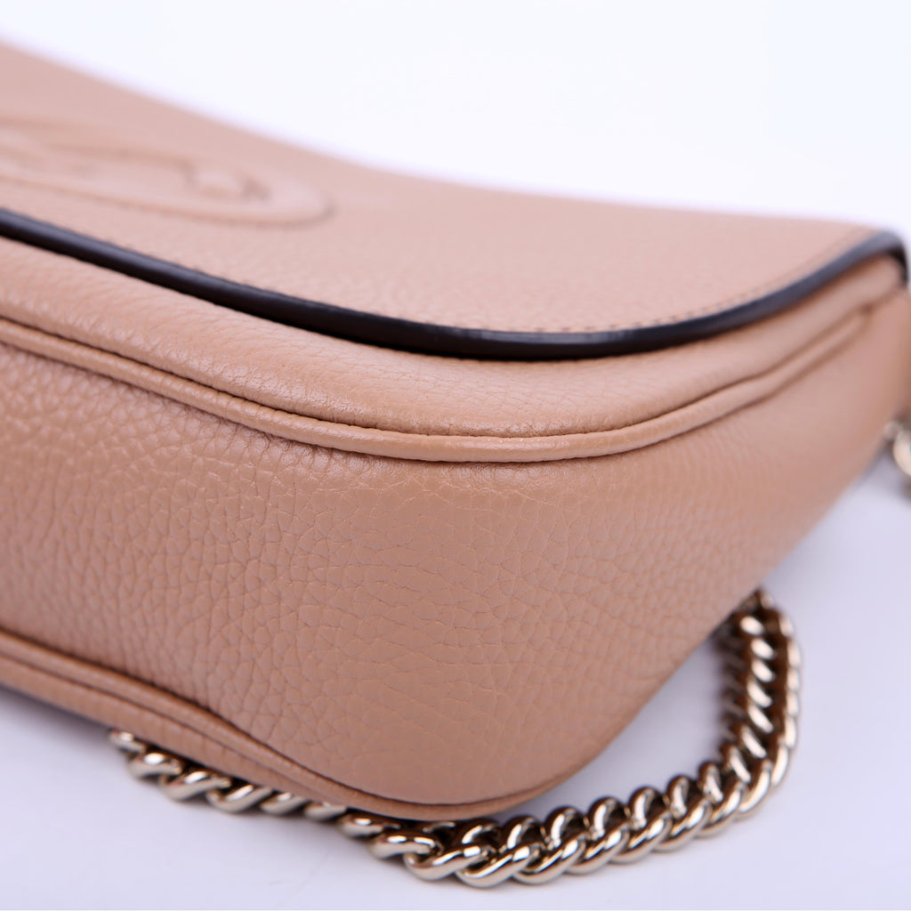 536224 Soho Chain Crossbody Medium Tan