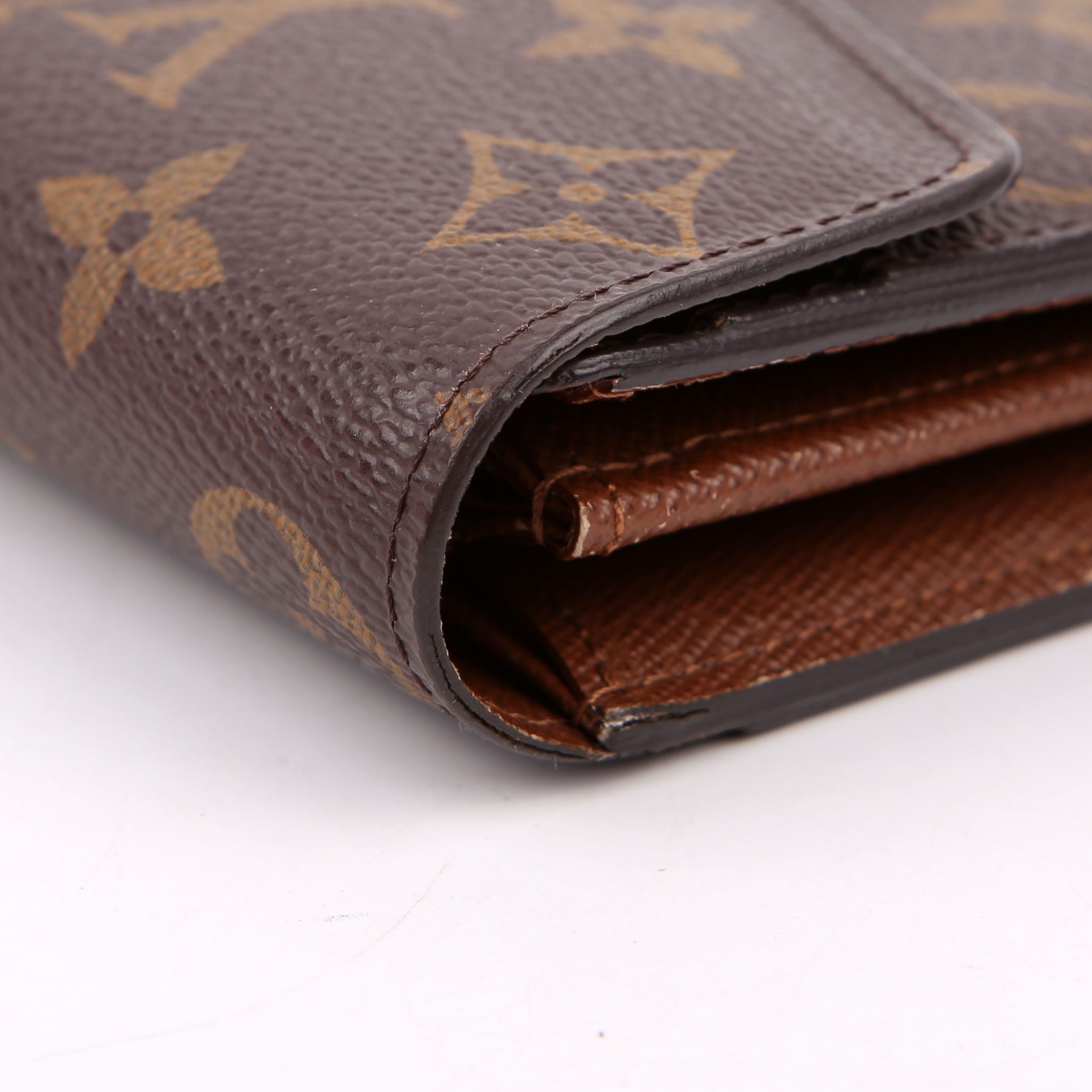 Sarah Wallet Newer Monogram