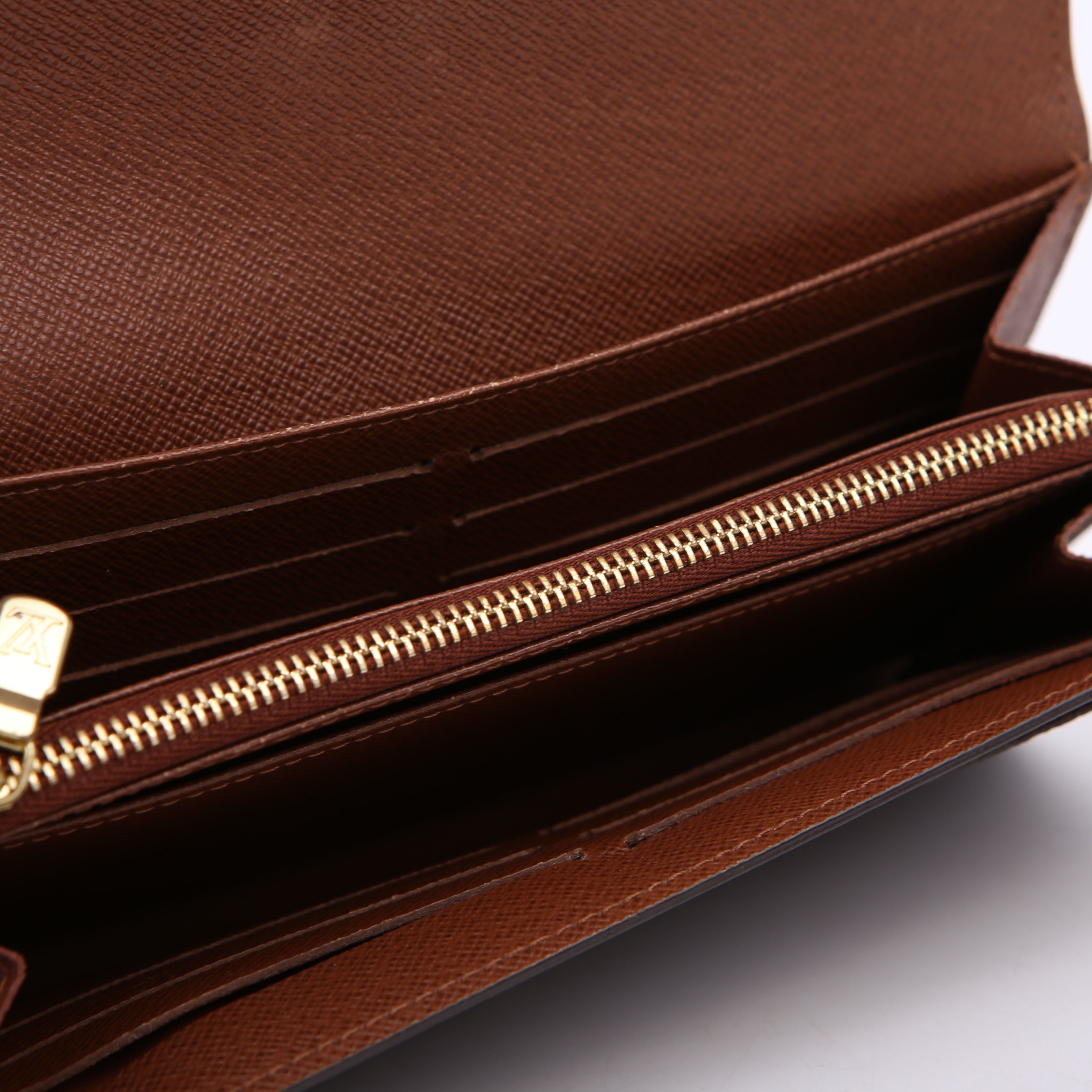 Sarah Wallet Newer Monogram