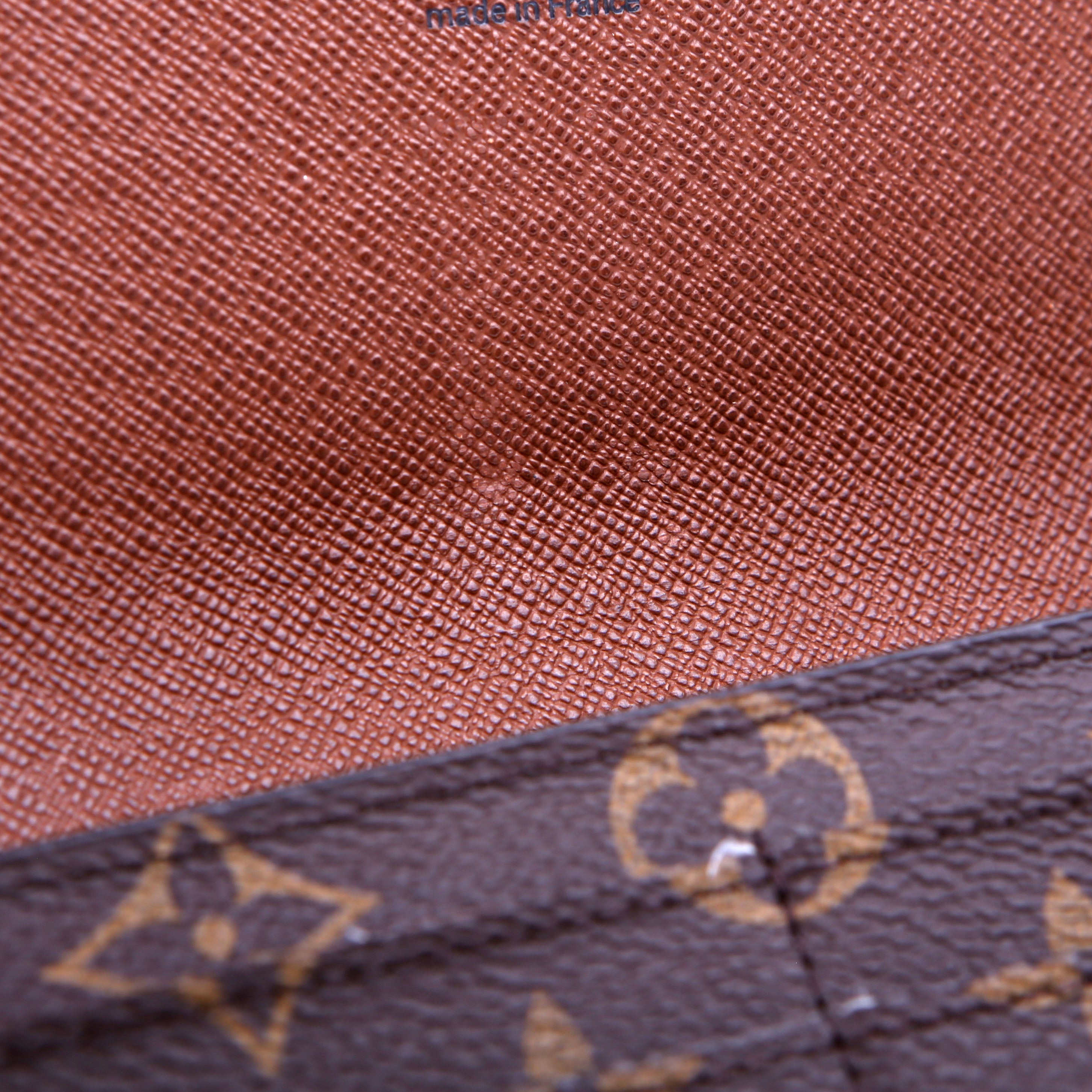 Sarah Wallet Newer Monogram