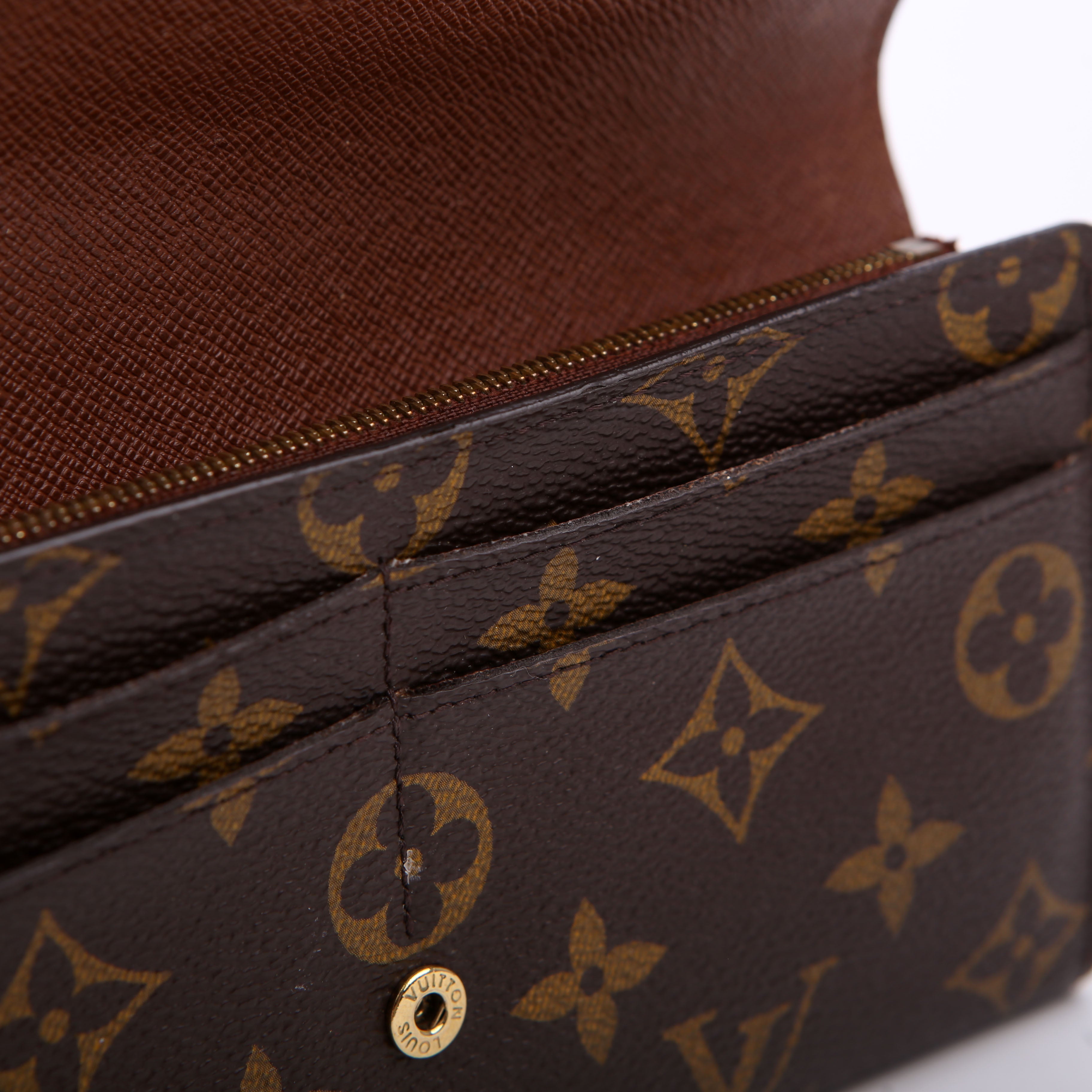 Sarah Wallet Newer Monogram
