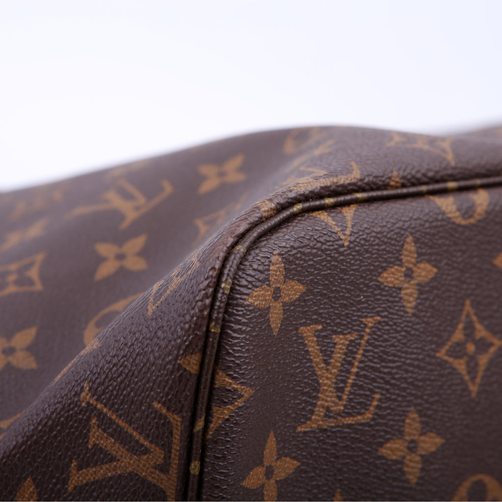 Neverfull MM Monogram Red