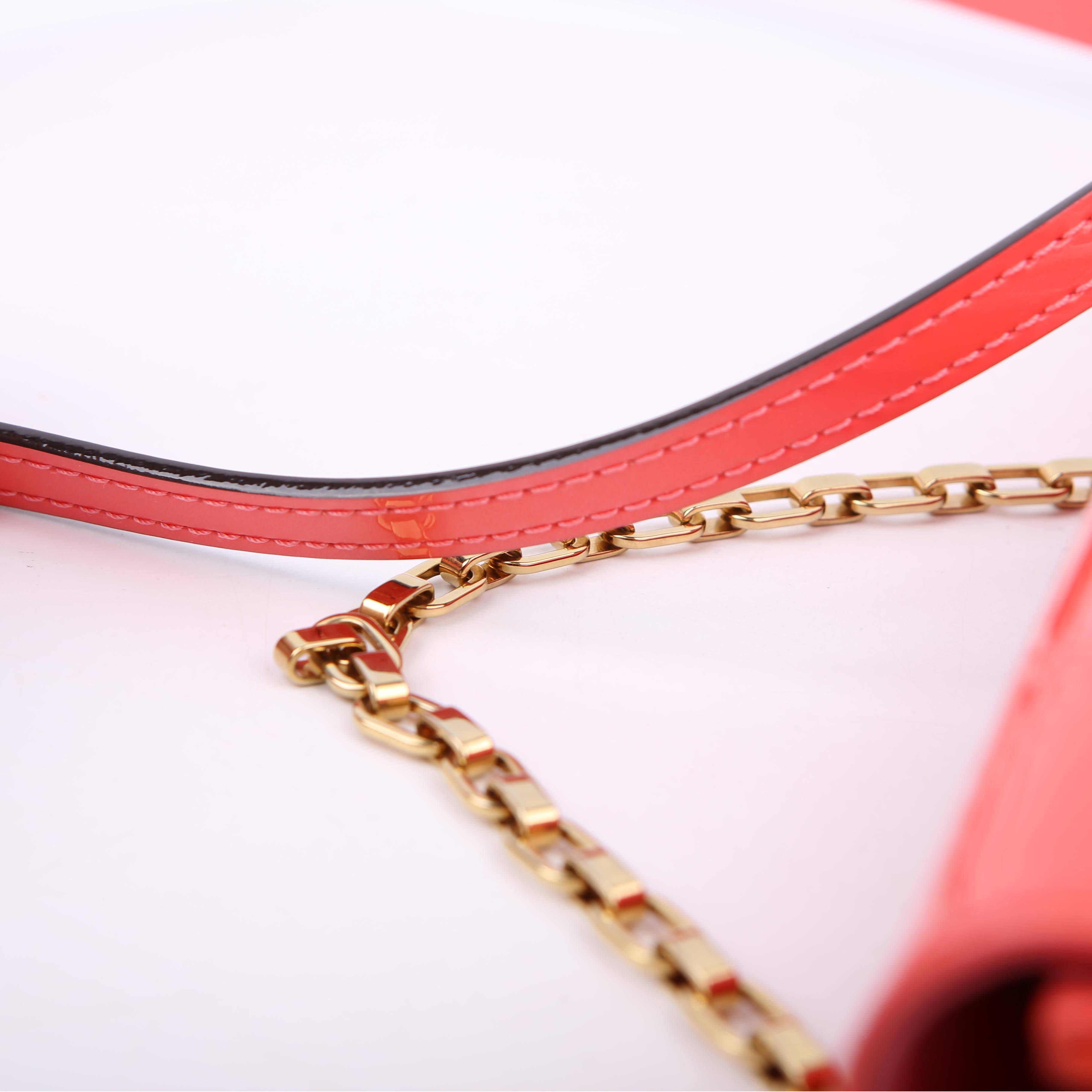 Ana Clutch Vernis Coral