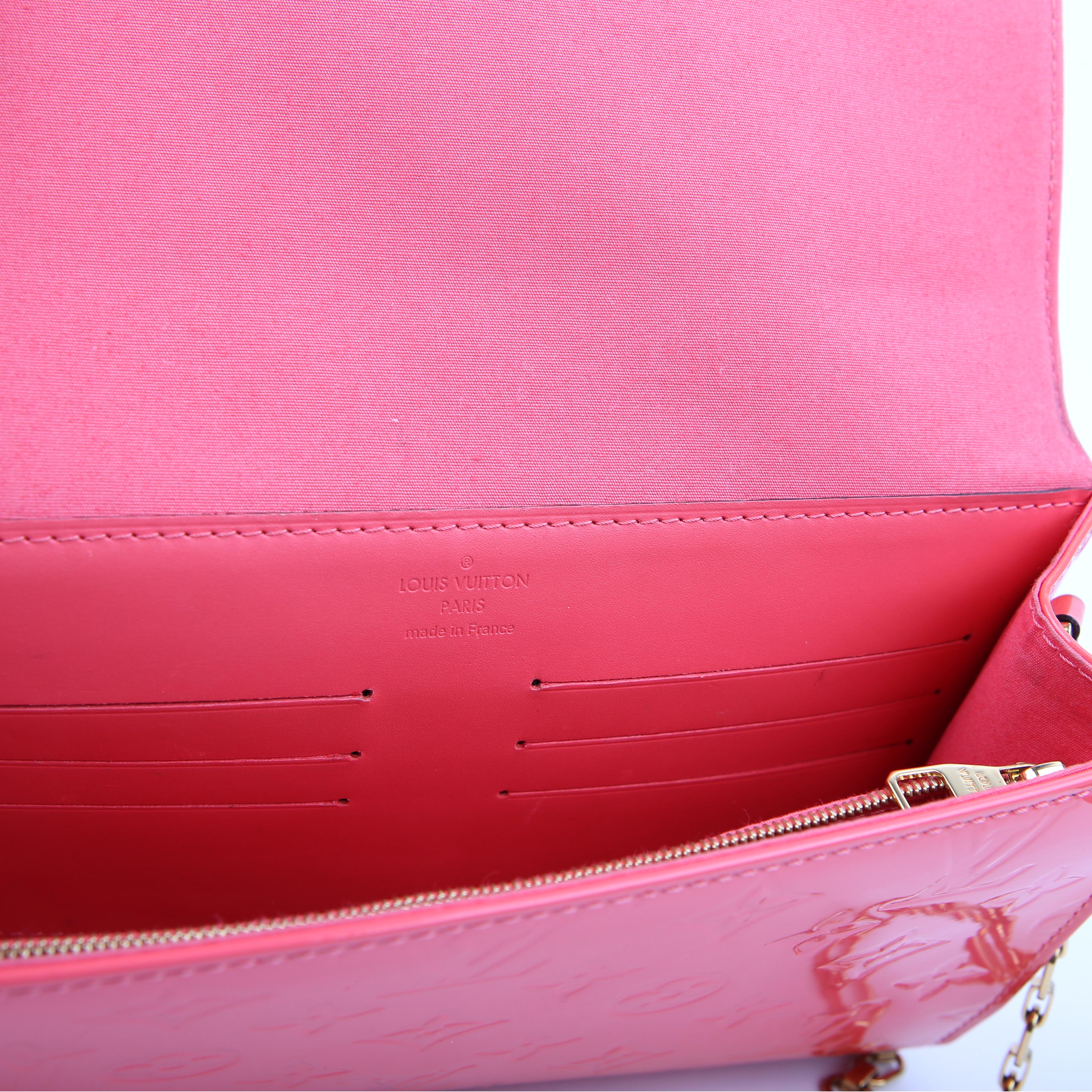 Ana Clutch Vernis Coral