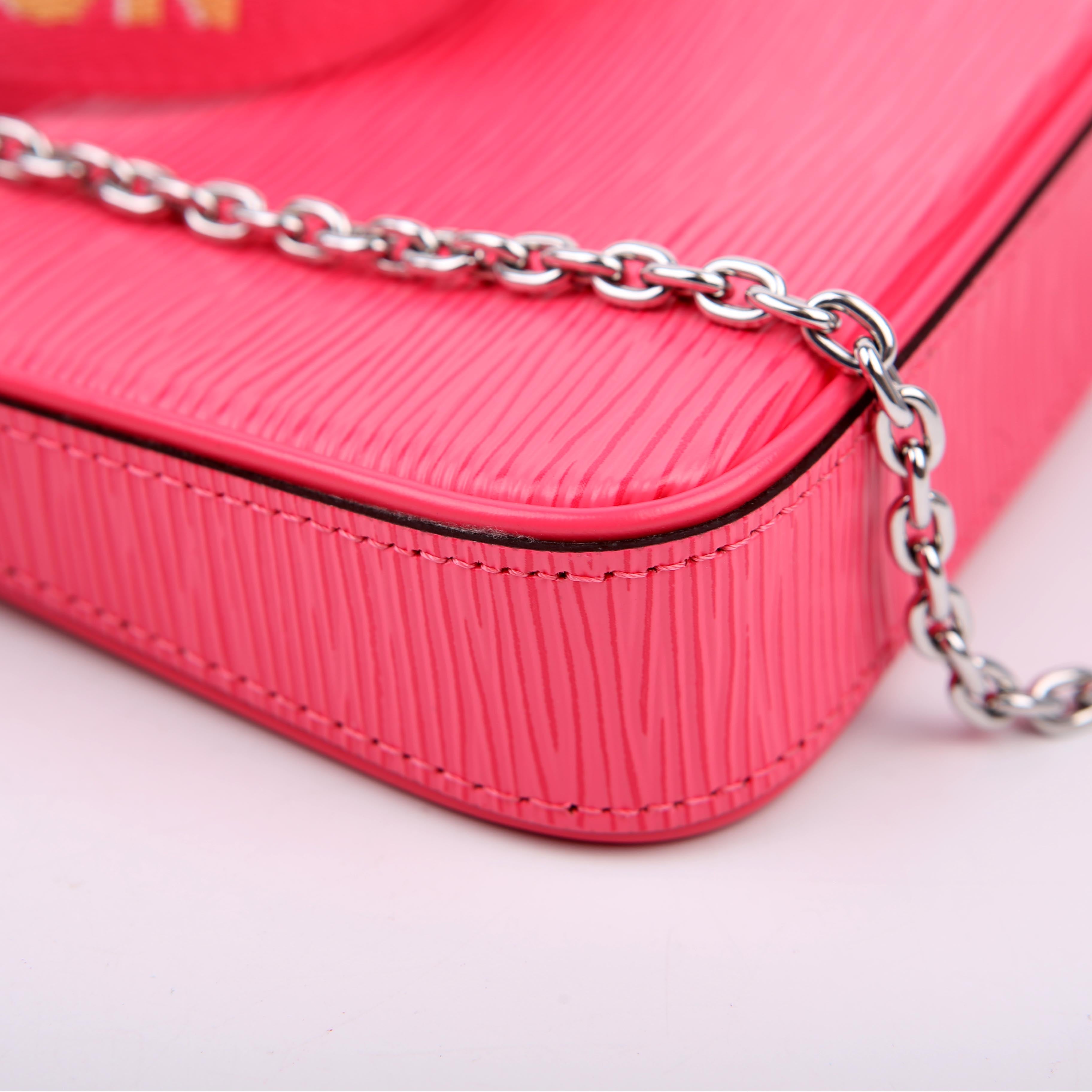 Easy Pouch on Strap Epi Pink