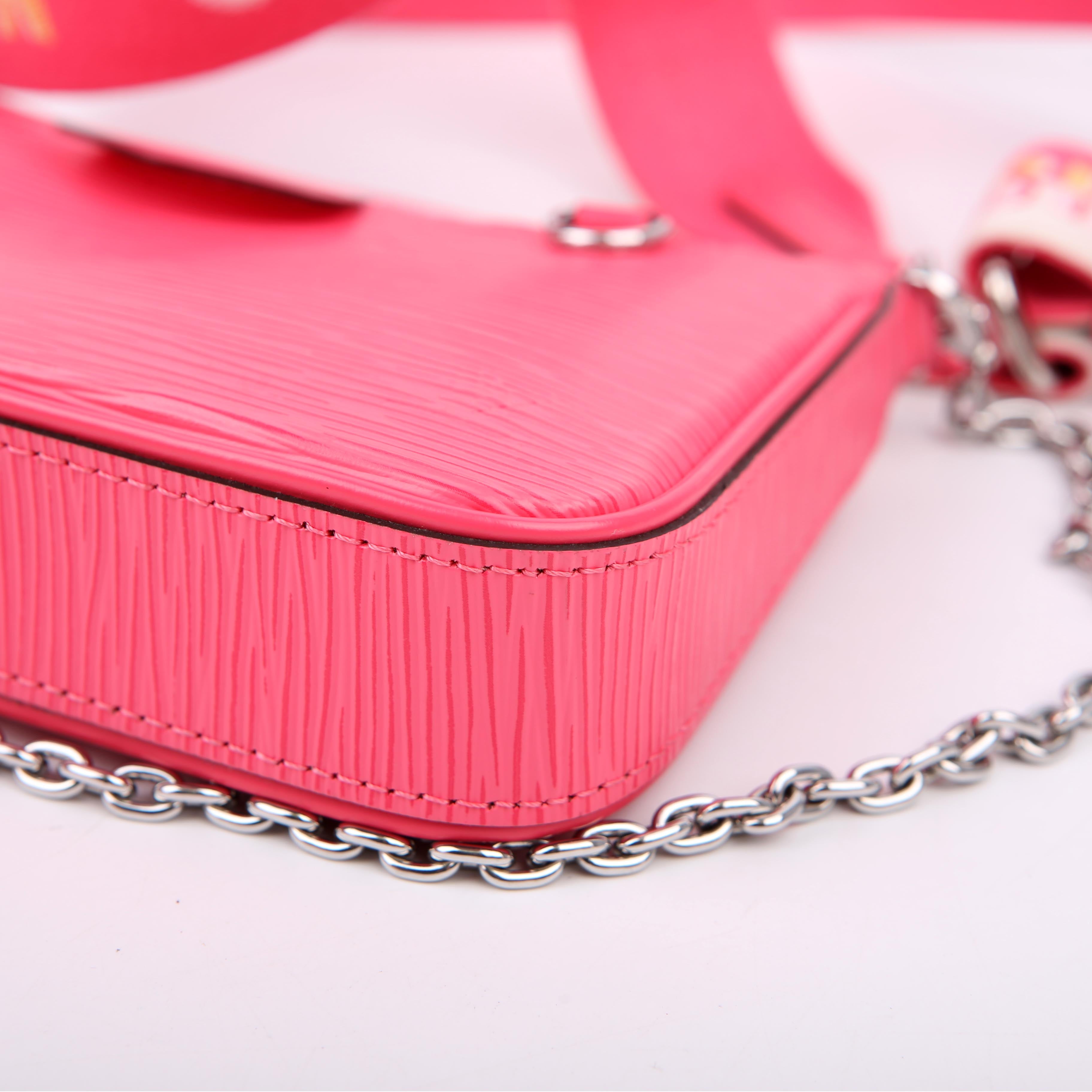 Easy Pouch on Strap Epi Pink