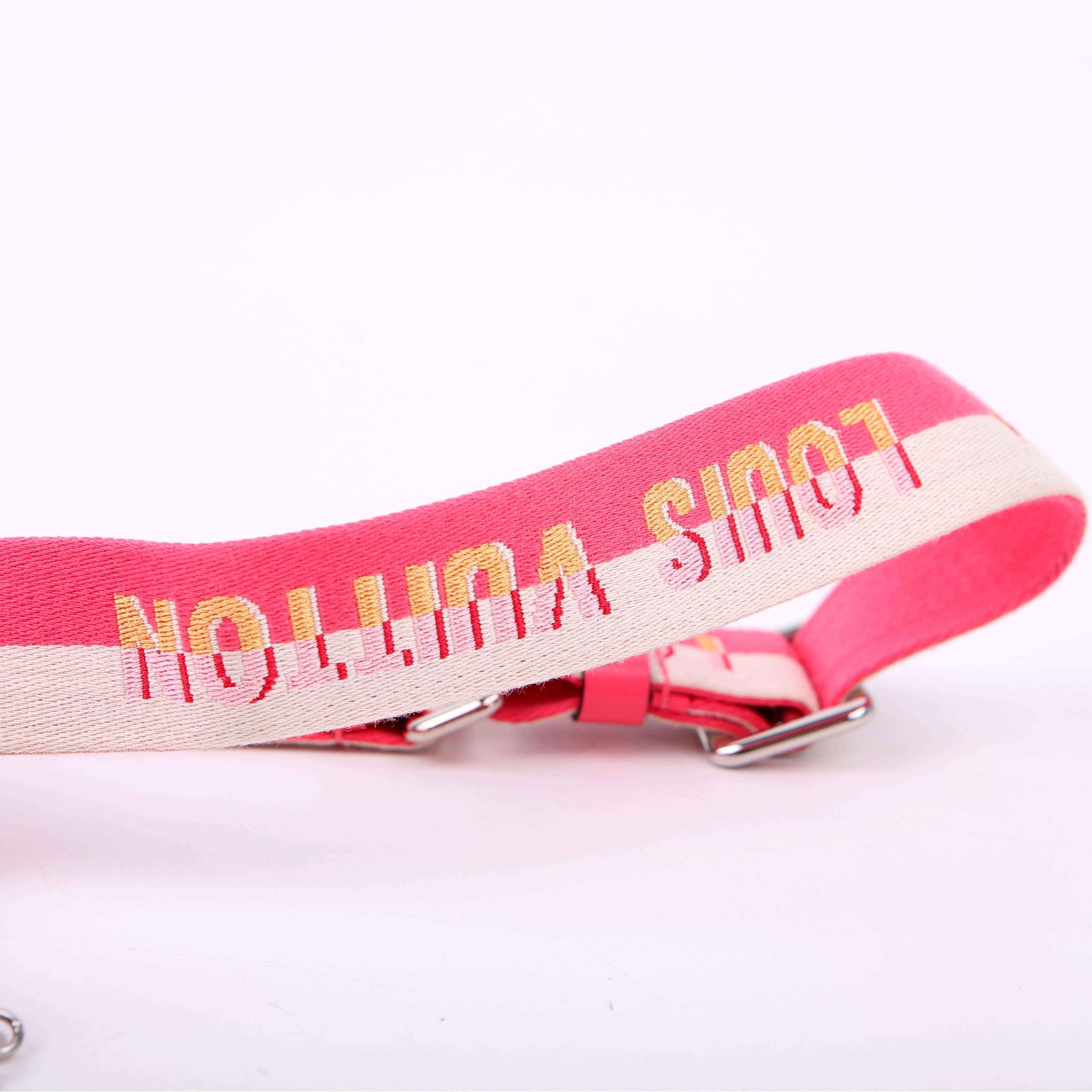 Easy Pouch on Strap Epi Pink
