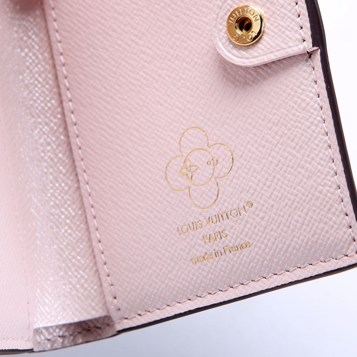 Snow Show Azur Frost Lisa Wallet Monogram Pink