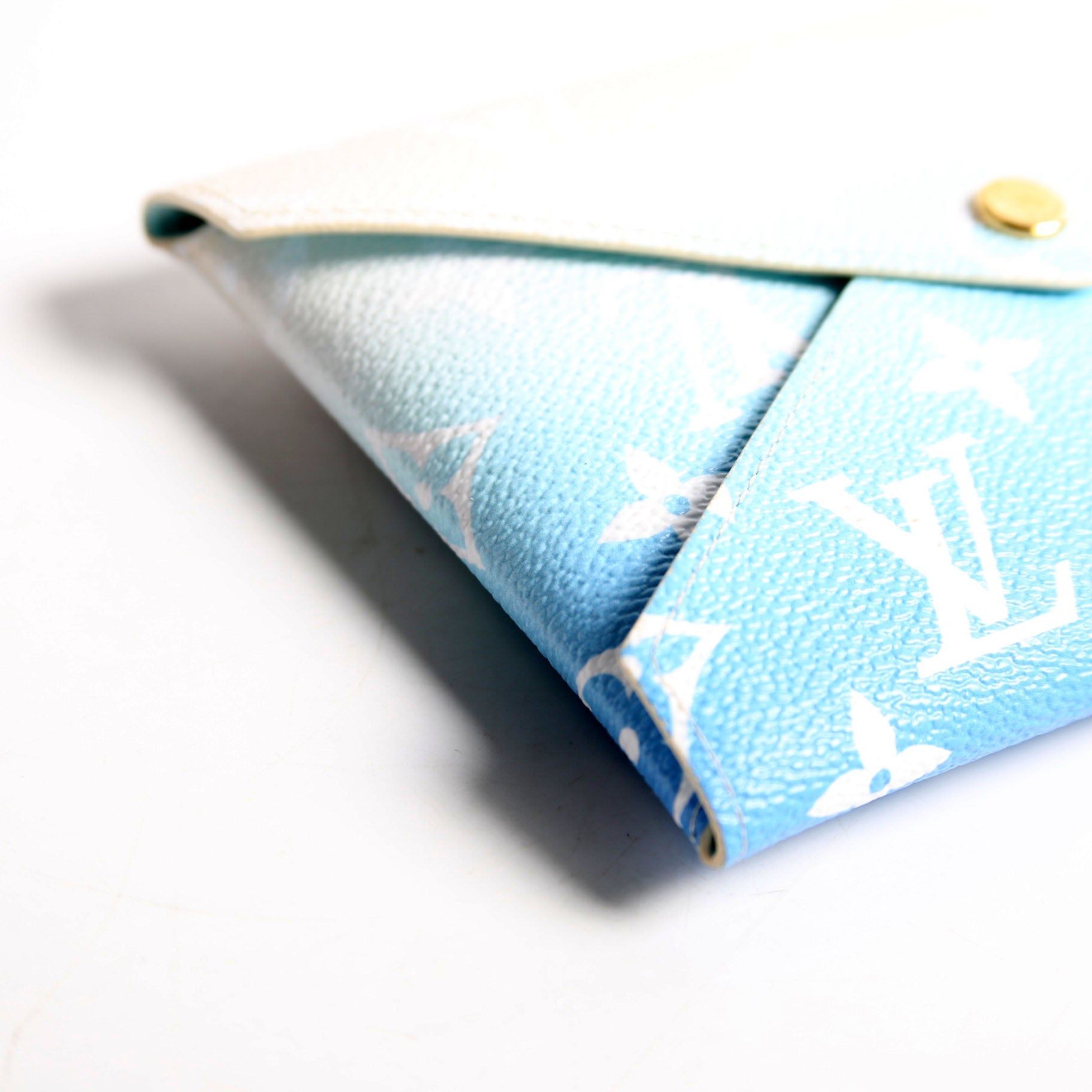 Pochette Kirigami 3-Piece By The Pool