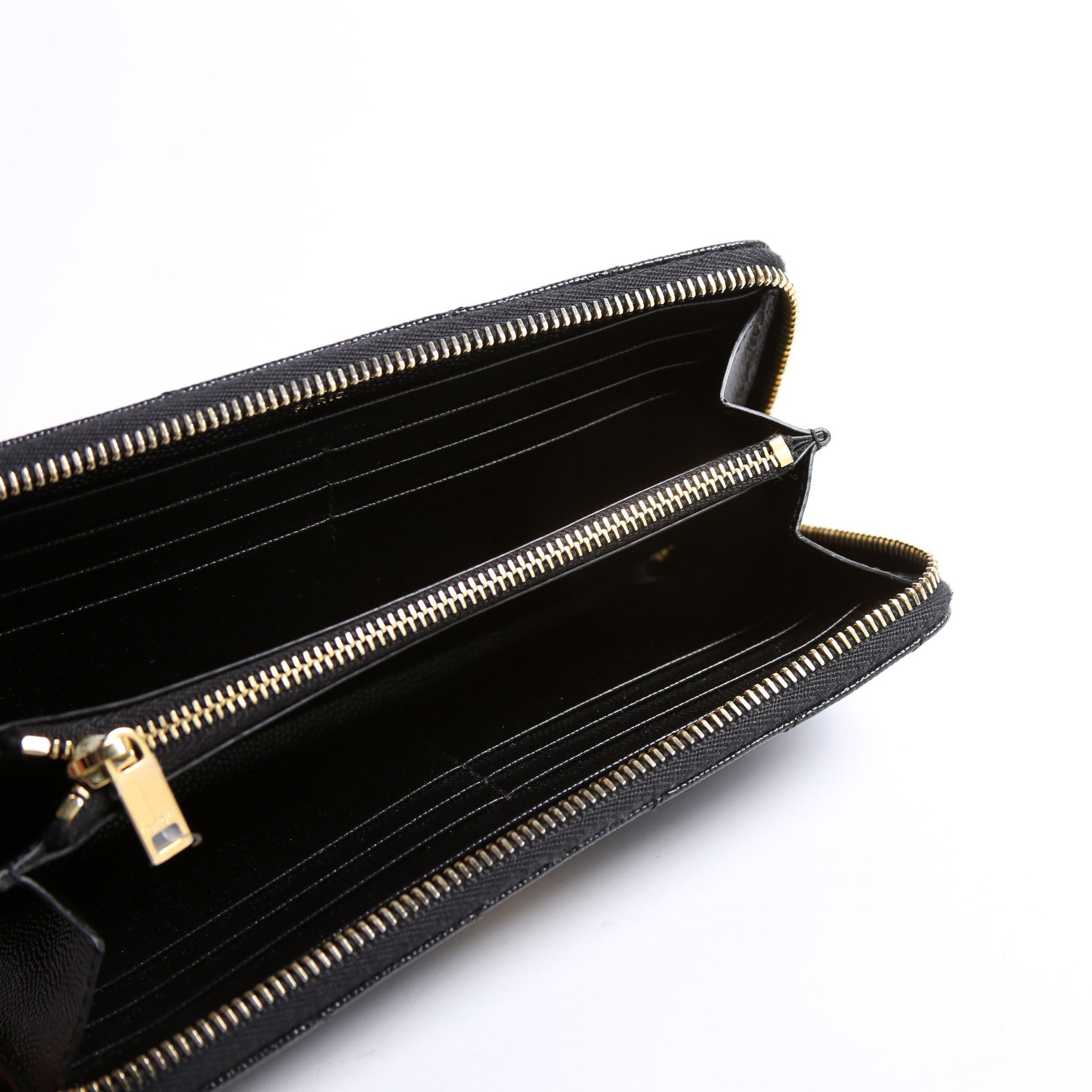 Grain De Poudre Zip Around Wallet