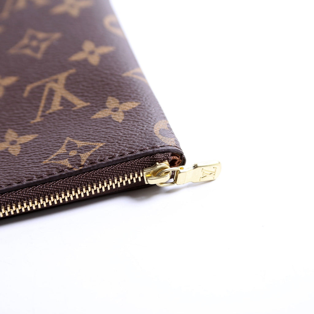 Etui Voyage Pouch PM Monogram