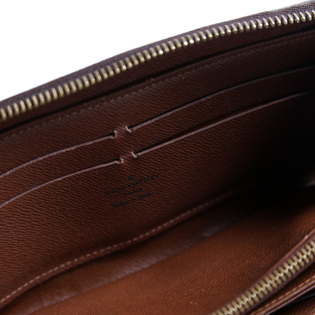 Zippy Wallet Monogram