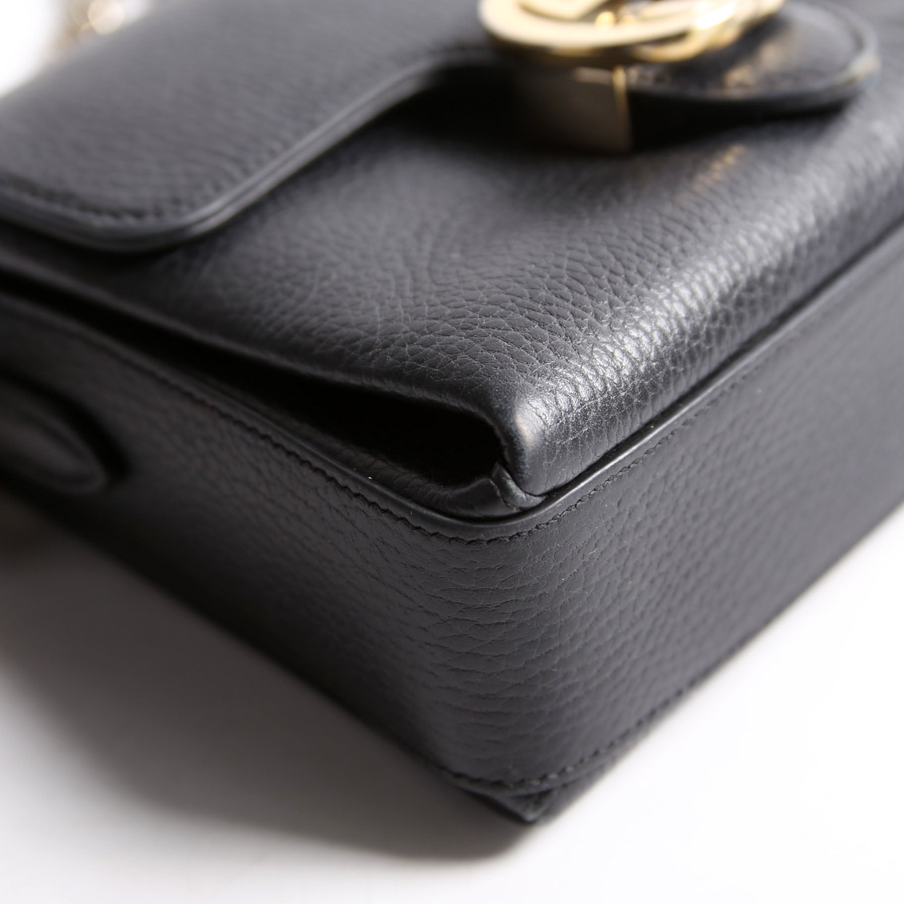 Gucci 607720 Interlocking Small Crossbody Black