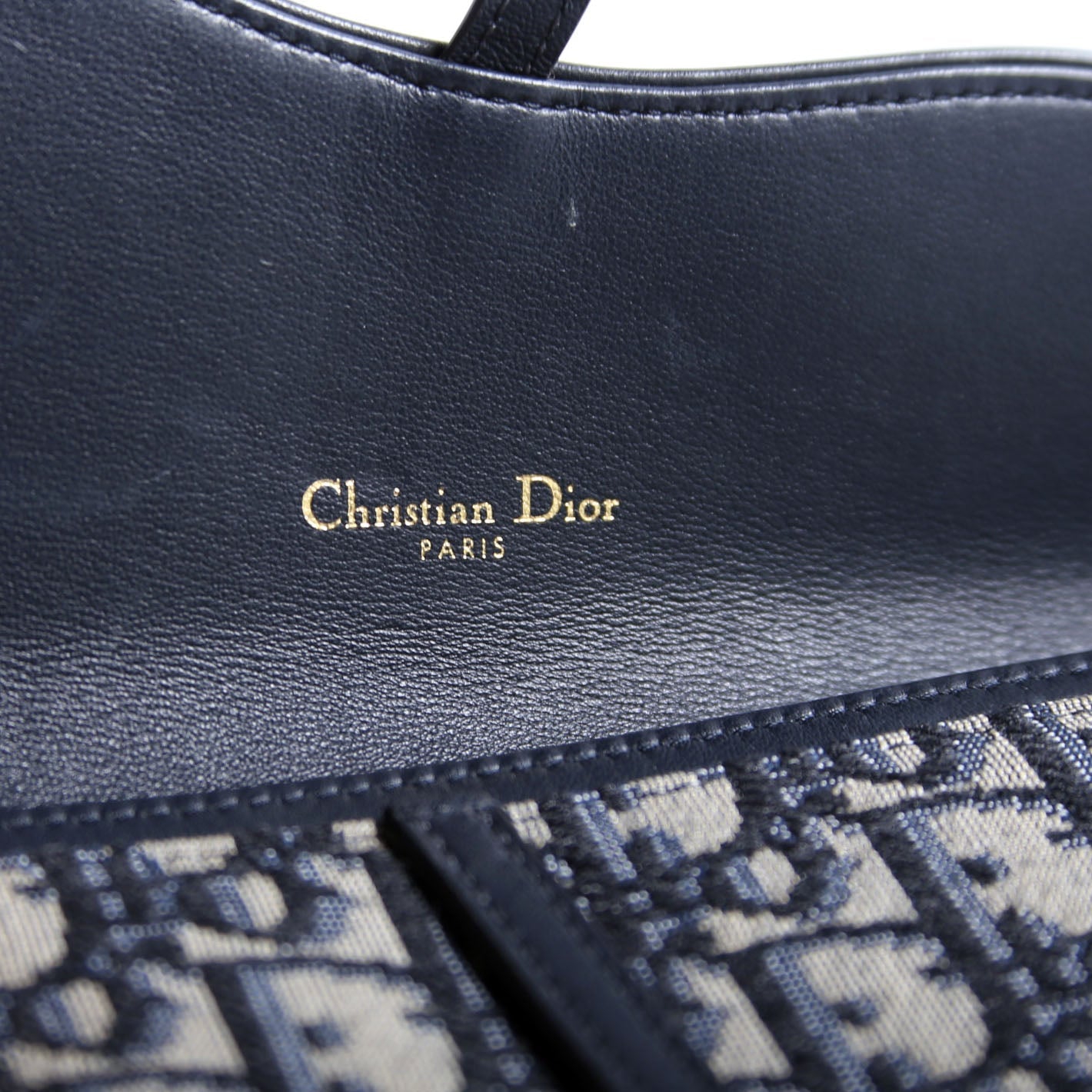 Saddle Pouch With Chain Small Oblique Navy