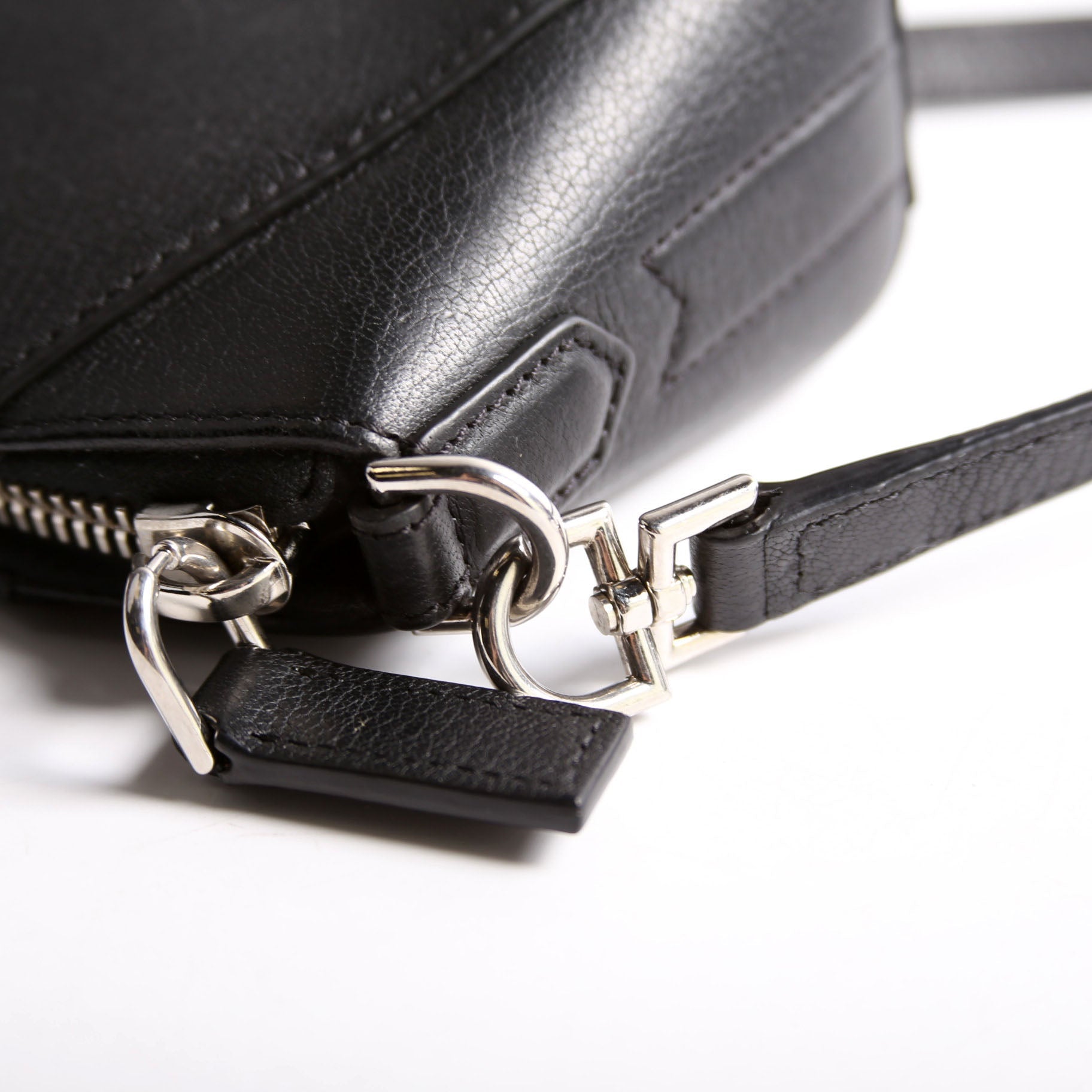 Antigona Nano Crossbody Black